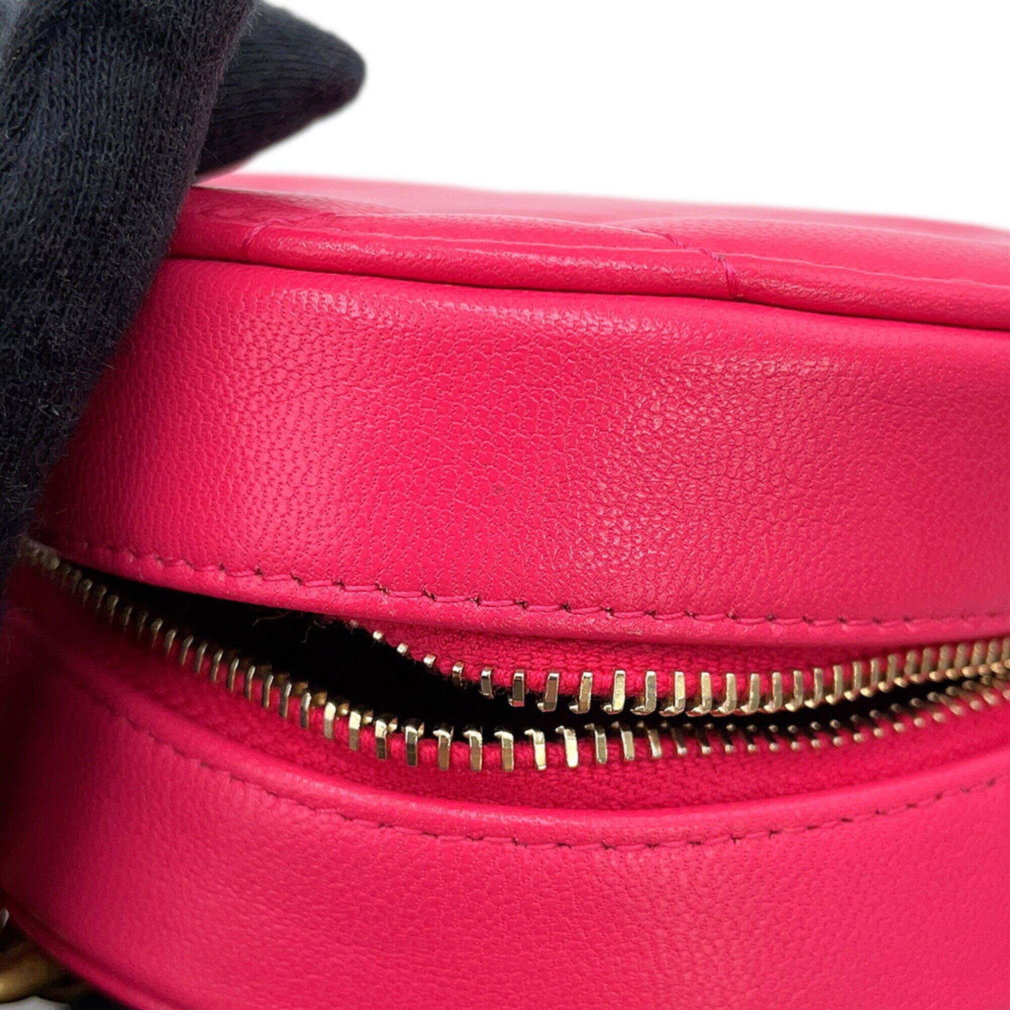 Chanel Pink Leather Handbag Shoulder Bag (Pre-Owned)