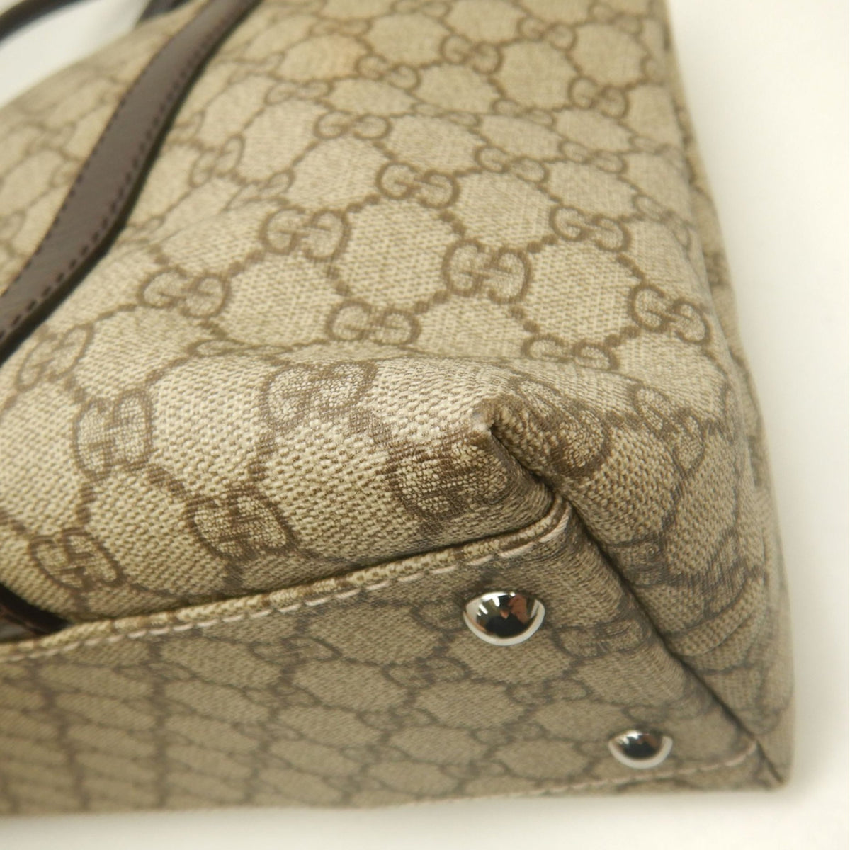 Gucci Beige Gg Supreme Leather Tote Bag (Pre-Owned)