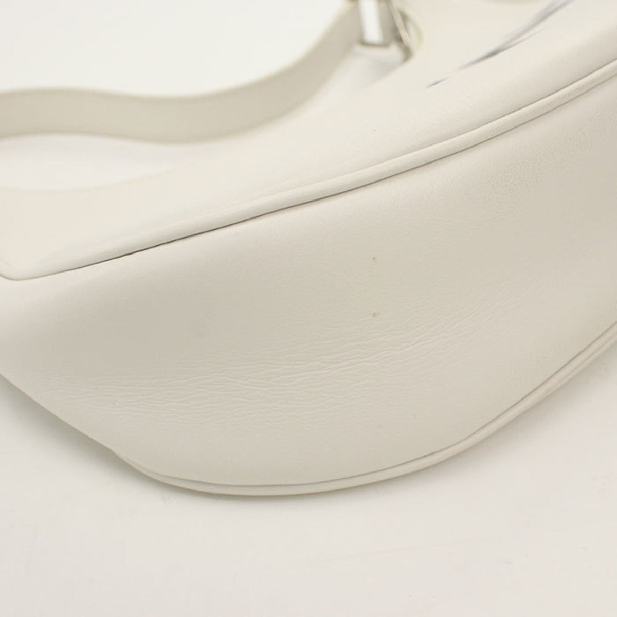 Celine White Leather Shoulder Bag (Pre-Owned)