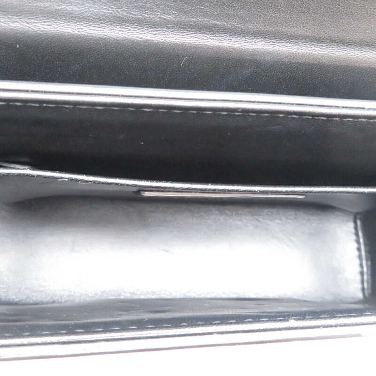 Christian Dior Black Leather Shoulder Bag (Pre-Owned)