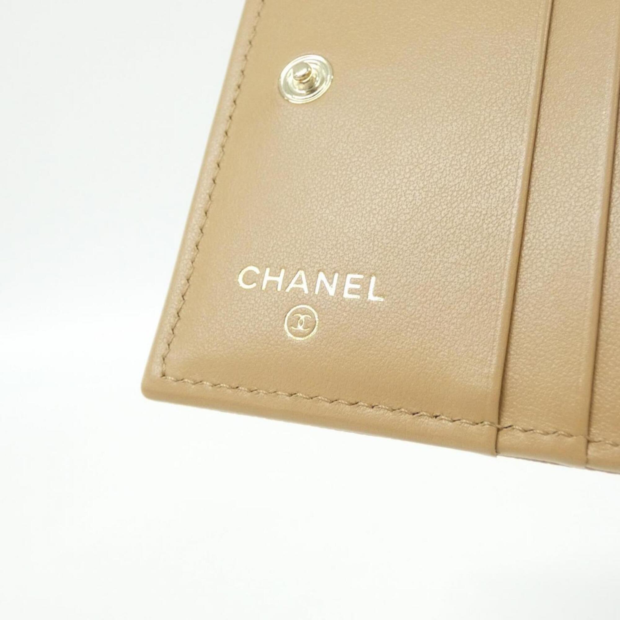 Chanel Beige Grained Calfskin Wallet (Bi-Fold) (Pre-Owned)