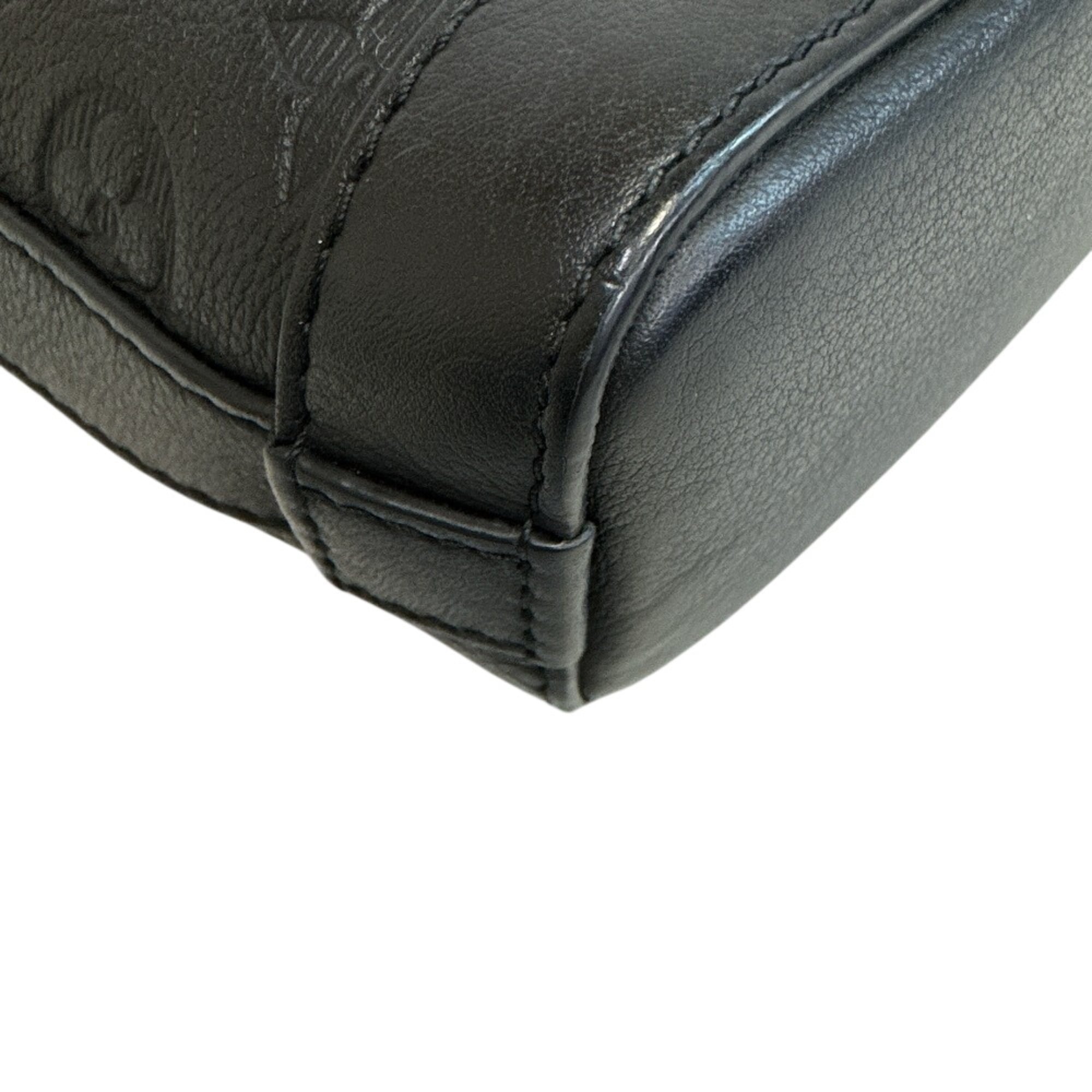 Louis Vuitton Black Leather Pochette Pouch Shoulder Bag (Pre-Owned)