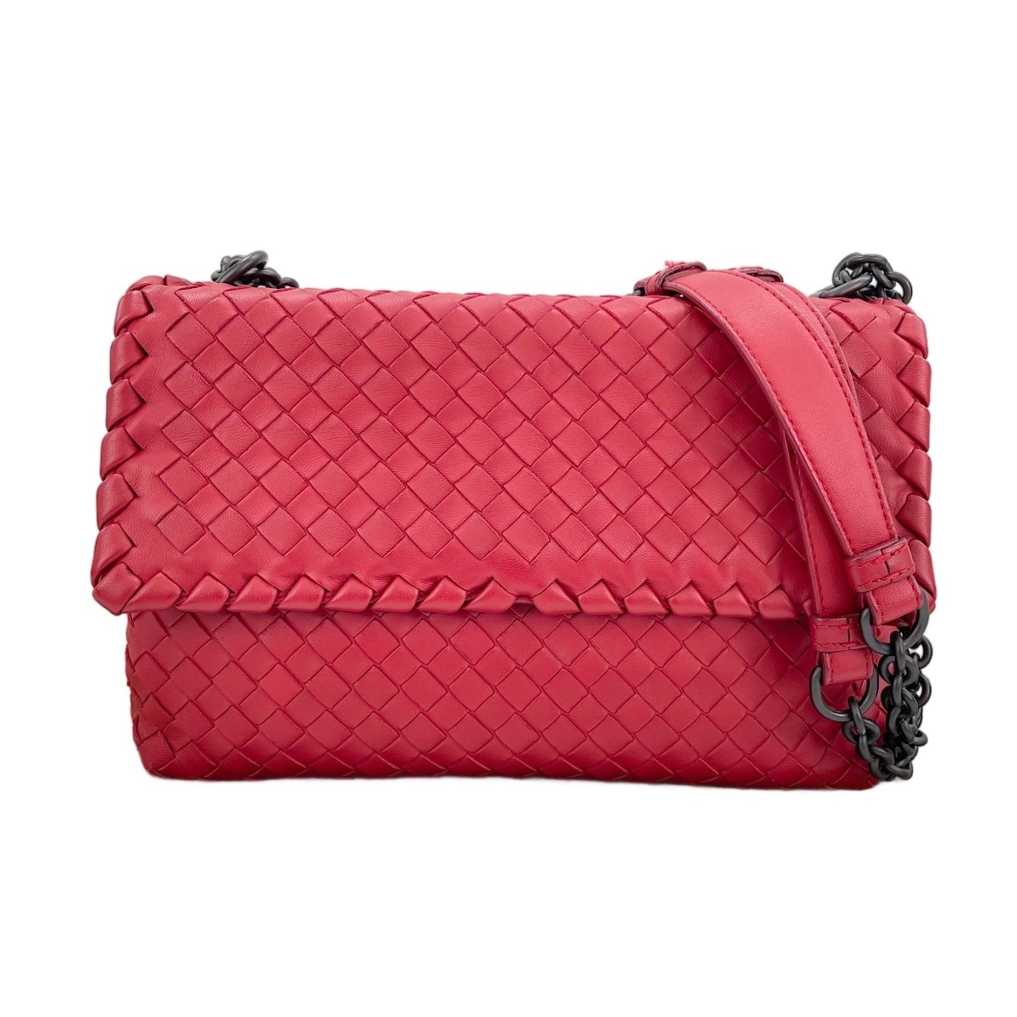 Bottega Veneta Red Color Intrecciato Shoulder Bag (Pre-Owned)