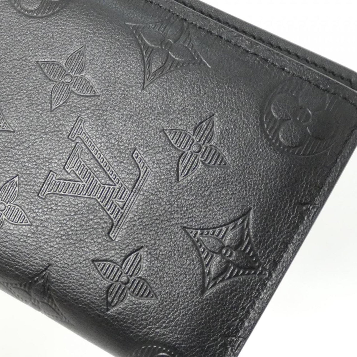 Louis Vuitton Black Leather Long Wallet (Bi-Fold) (Pre-Owned)