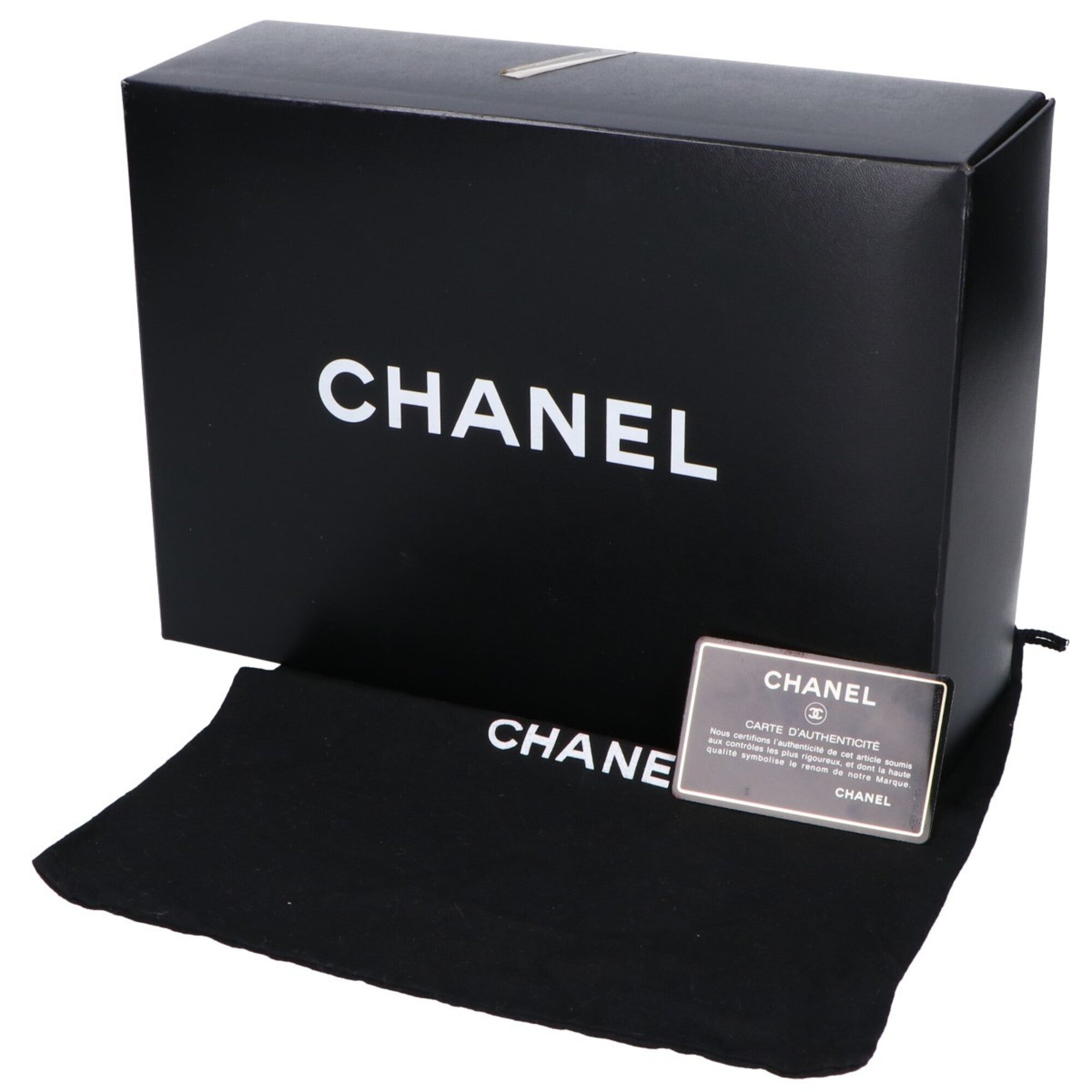 Chanel Matelasse Black Leather Shoulder Bag (Pre-Owned)