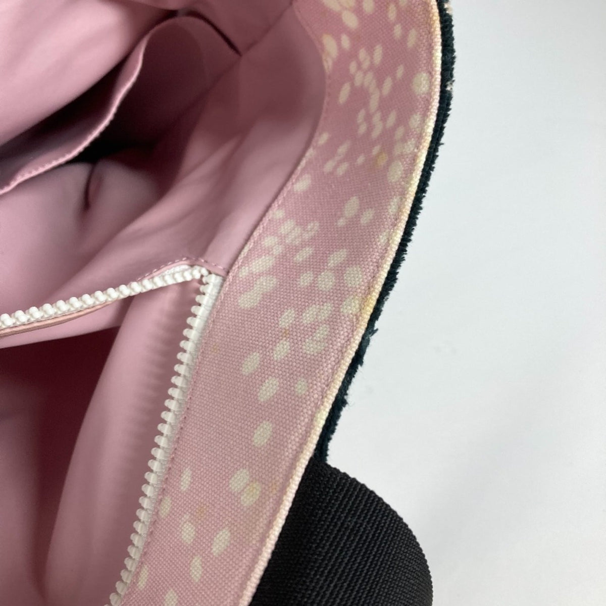Chanel Pink Cotton Shoulder Bag (Pre-Owned)