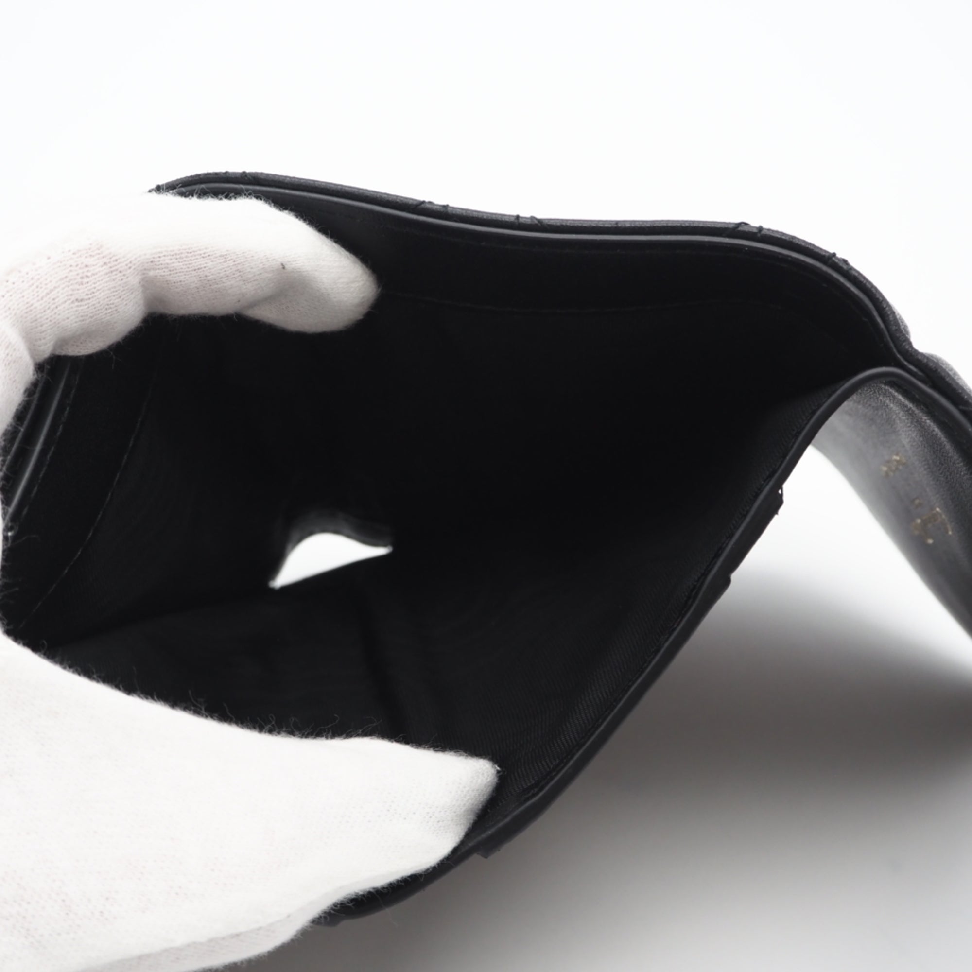 Christian Dior Black Leather Wallet (Tri-Fold) (Pre-Owned)