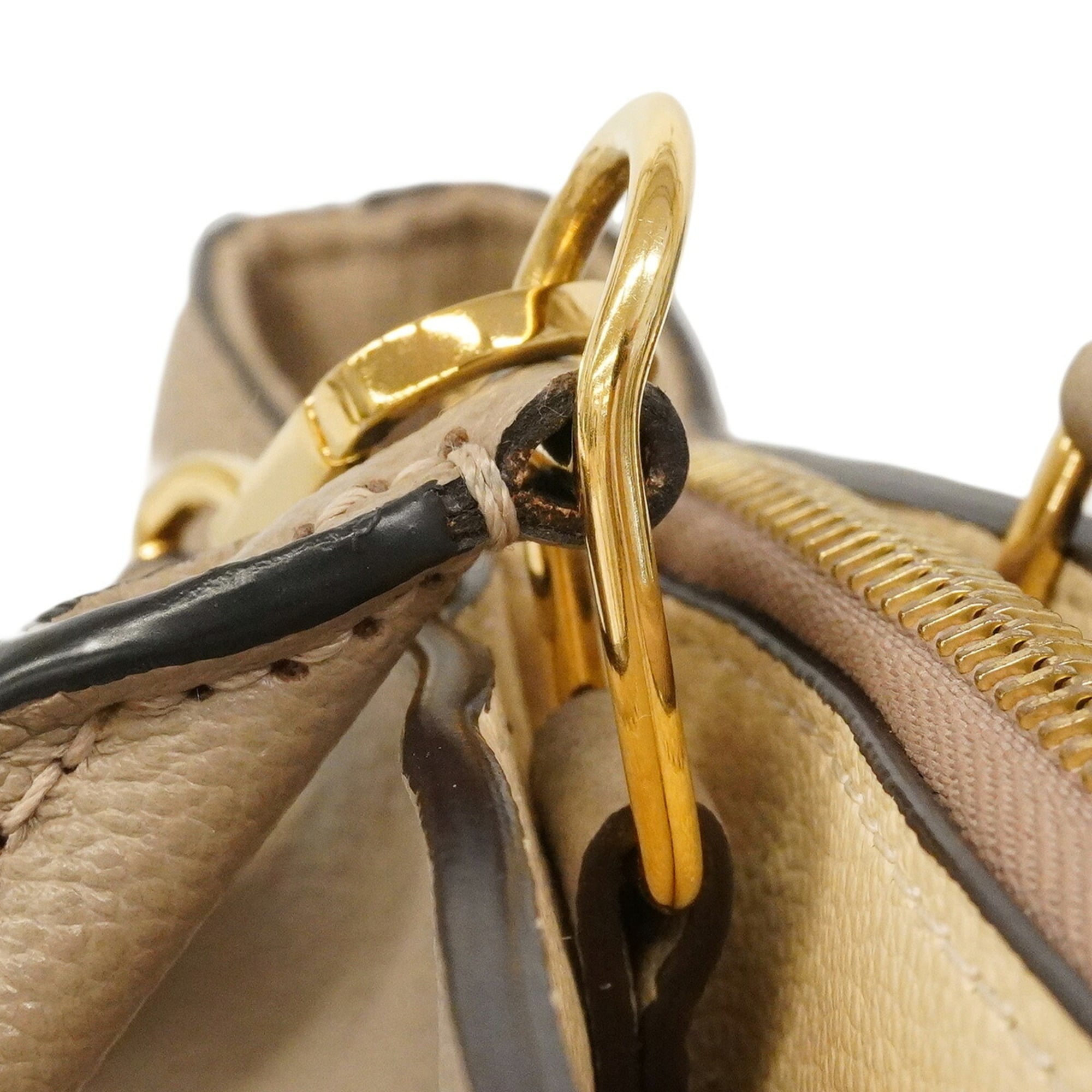 Louis Vuitton Cream Tourterelle Handbag (Pre-Owned)