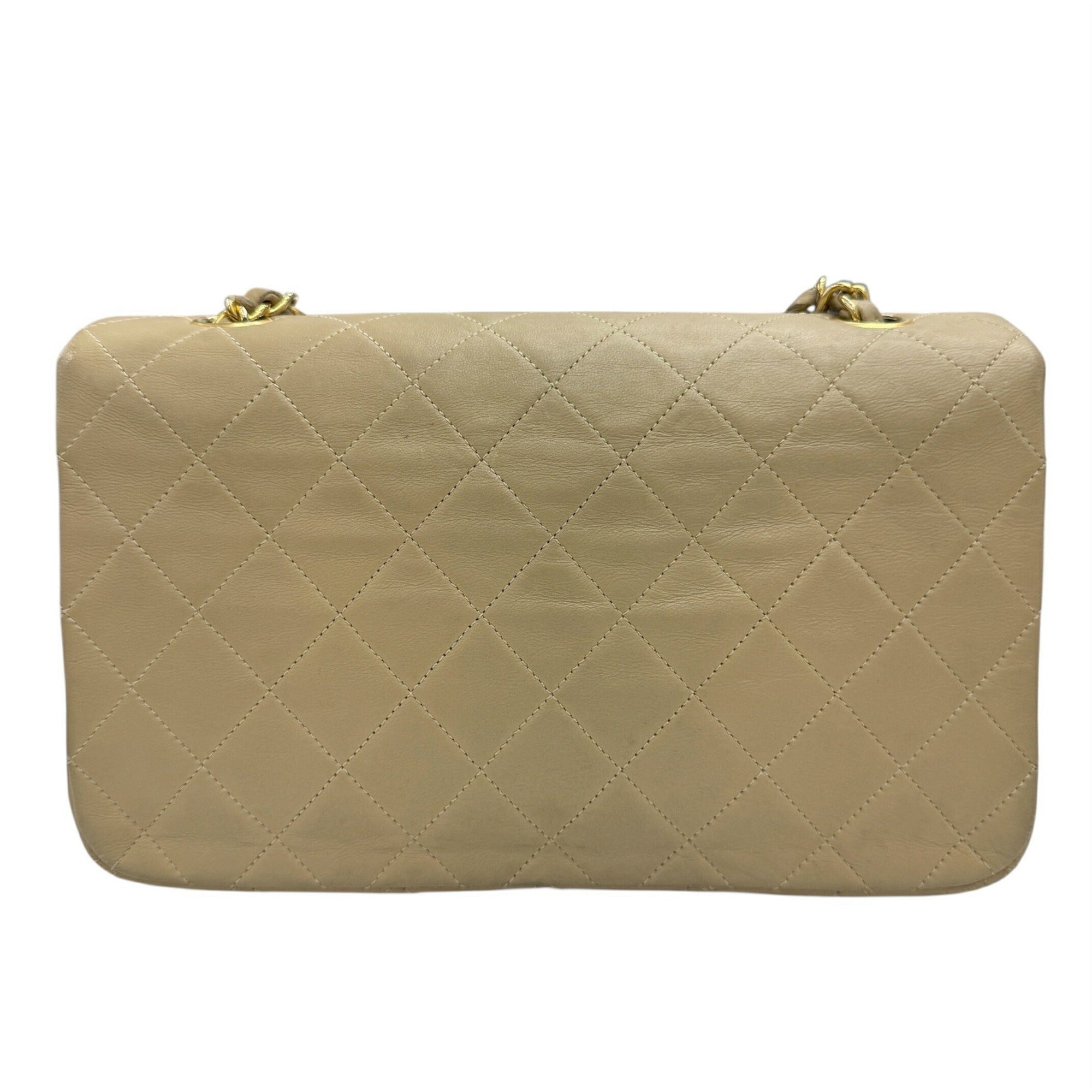 Chanel Matelasse Beige Leather Shoulder Bag (Pre-Owned)