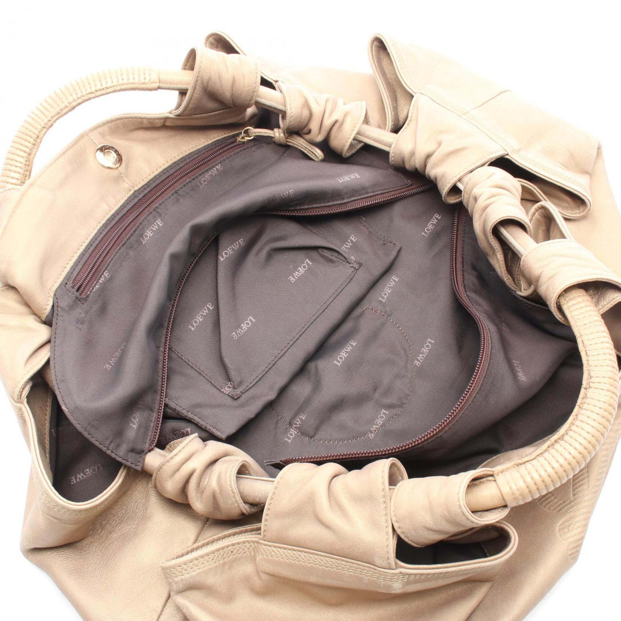 Loewe Gold Leather Handbag (Pre-Owned)