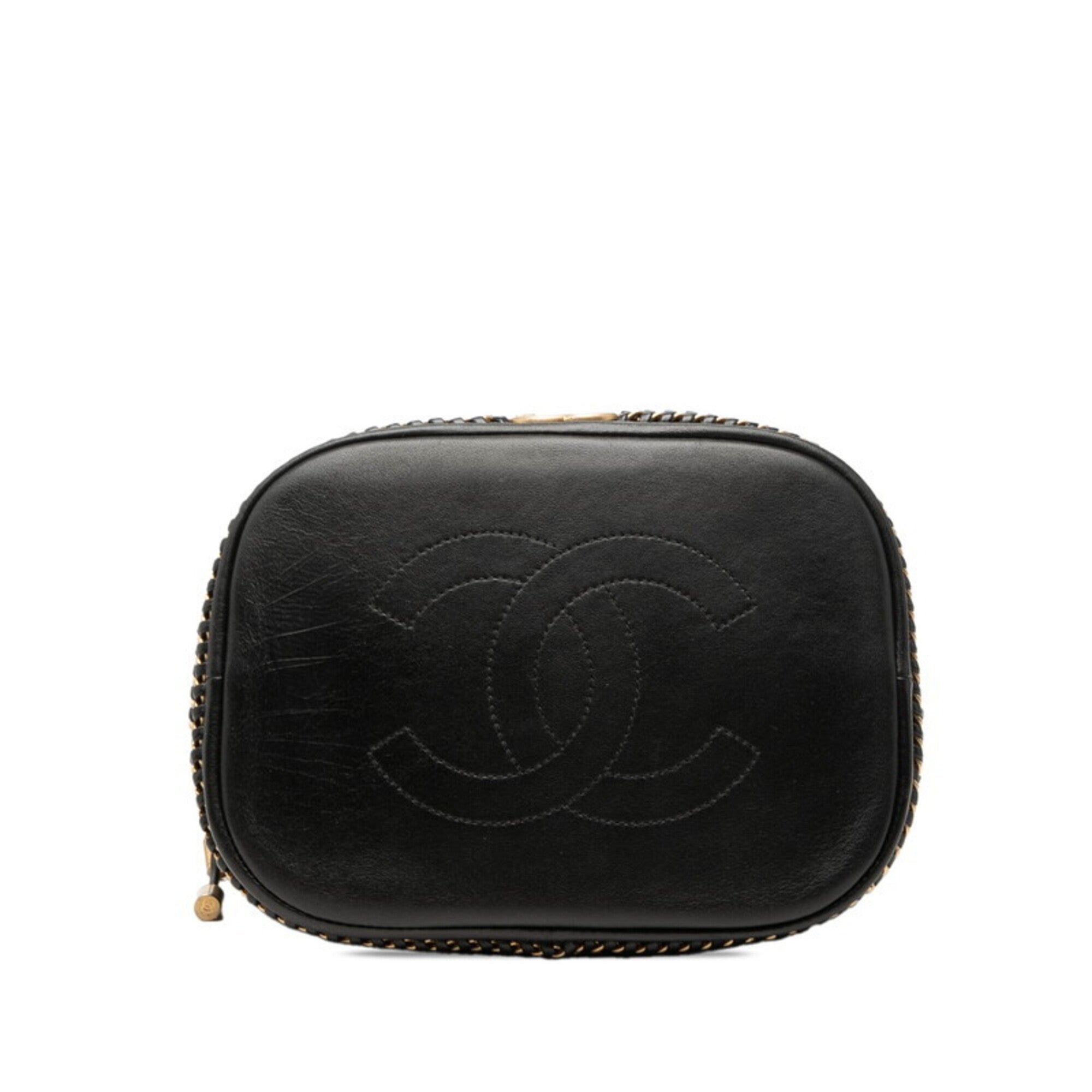 Chanel Black Shoulder Bag (Pre-Owned)