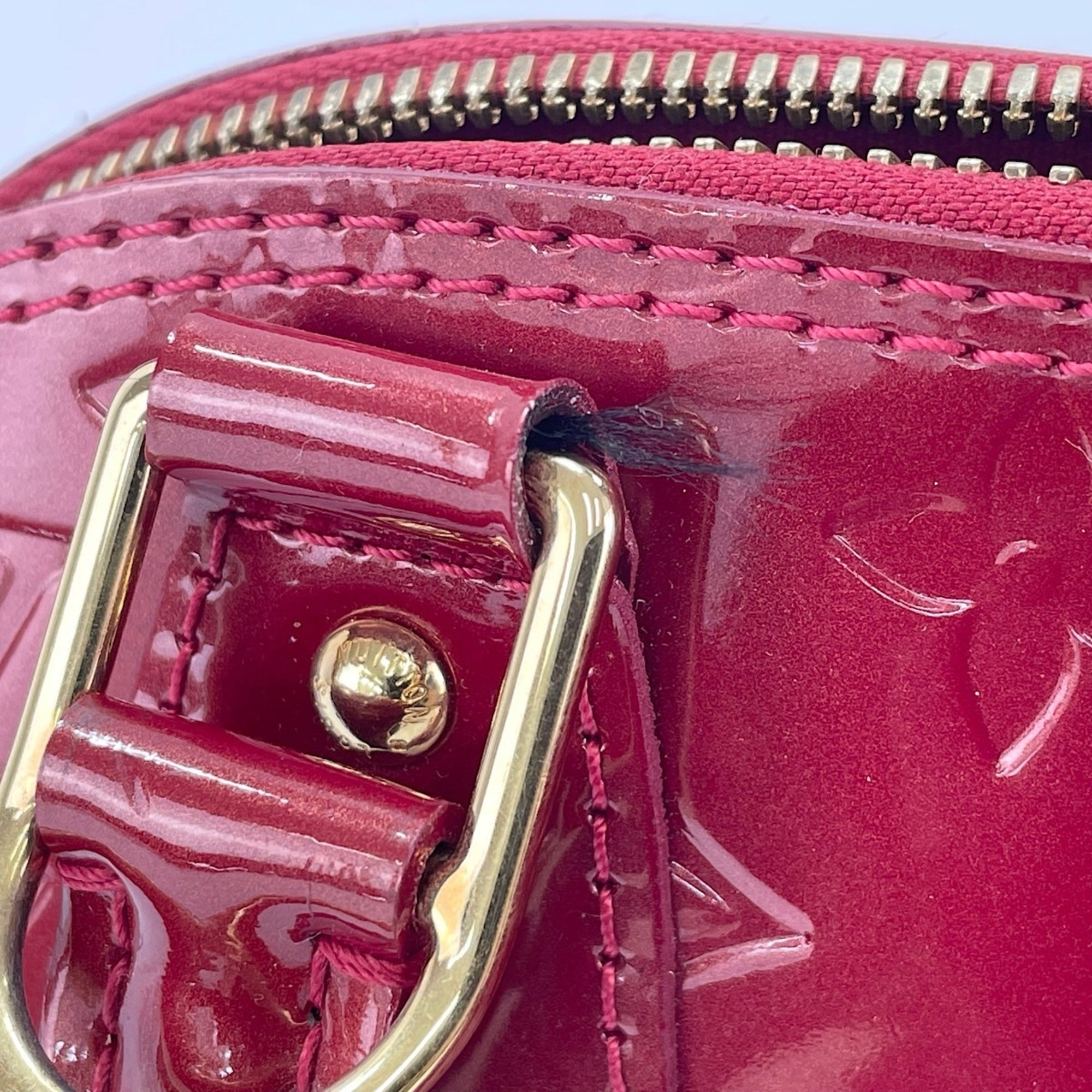 Louis Vuitton Red Color Handbag (Pre-Owned)