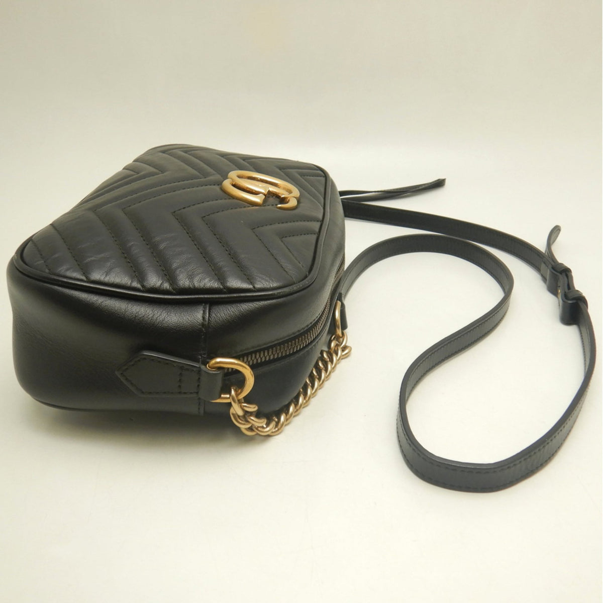 Gucci Black Leather Shoulder Bag (Pre-Owned)