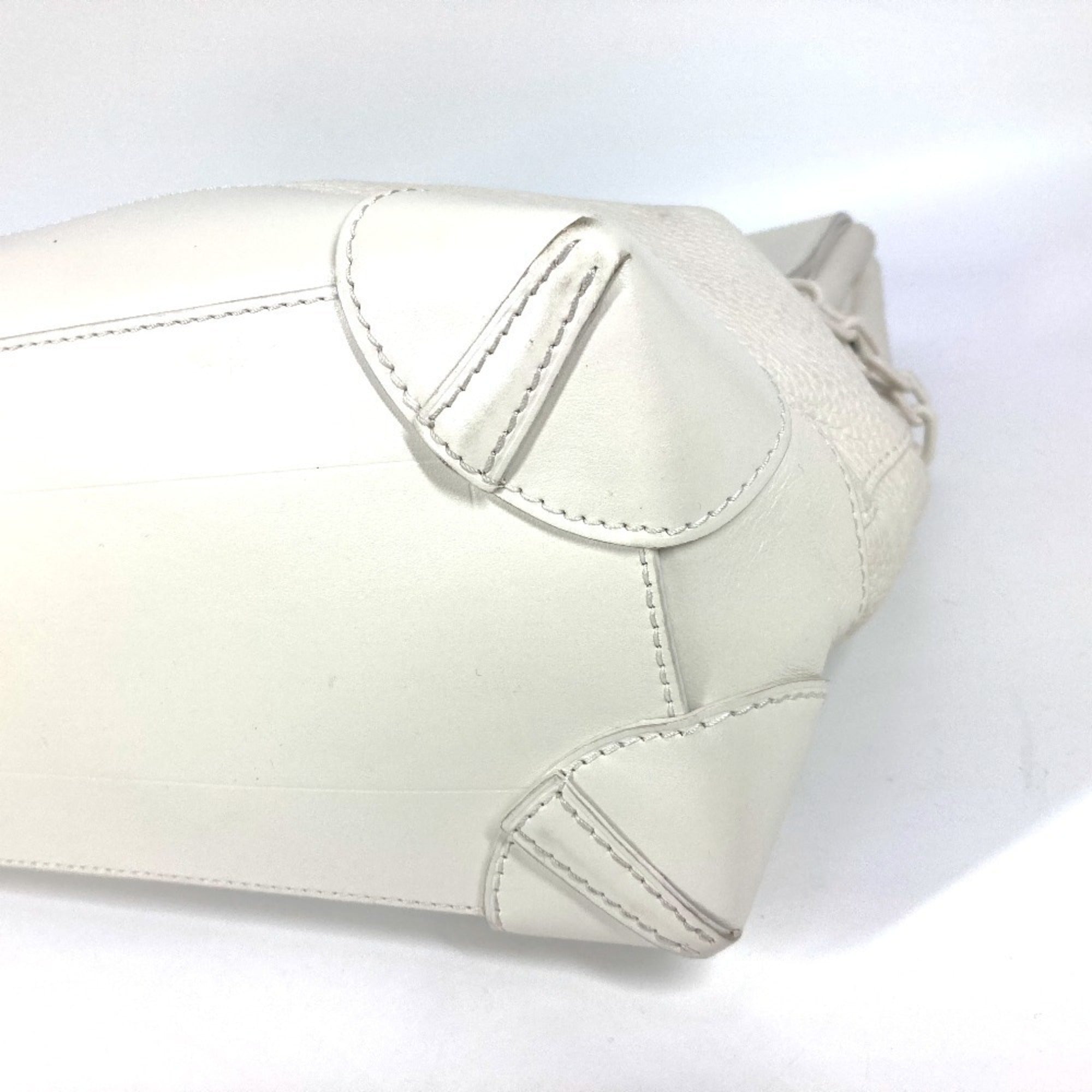Louis Vuitton Blanc White Leather Handbag Shoulder Bag Tote Bag (Pre-Owned)