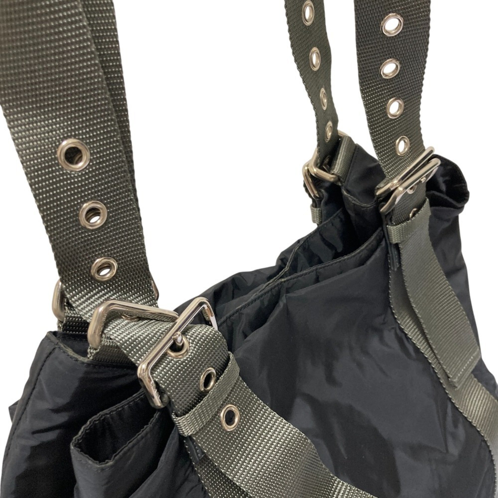 Prada Black Nylon Tote Bag (Pre-Owned)