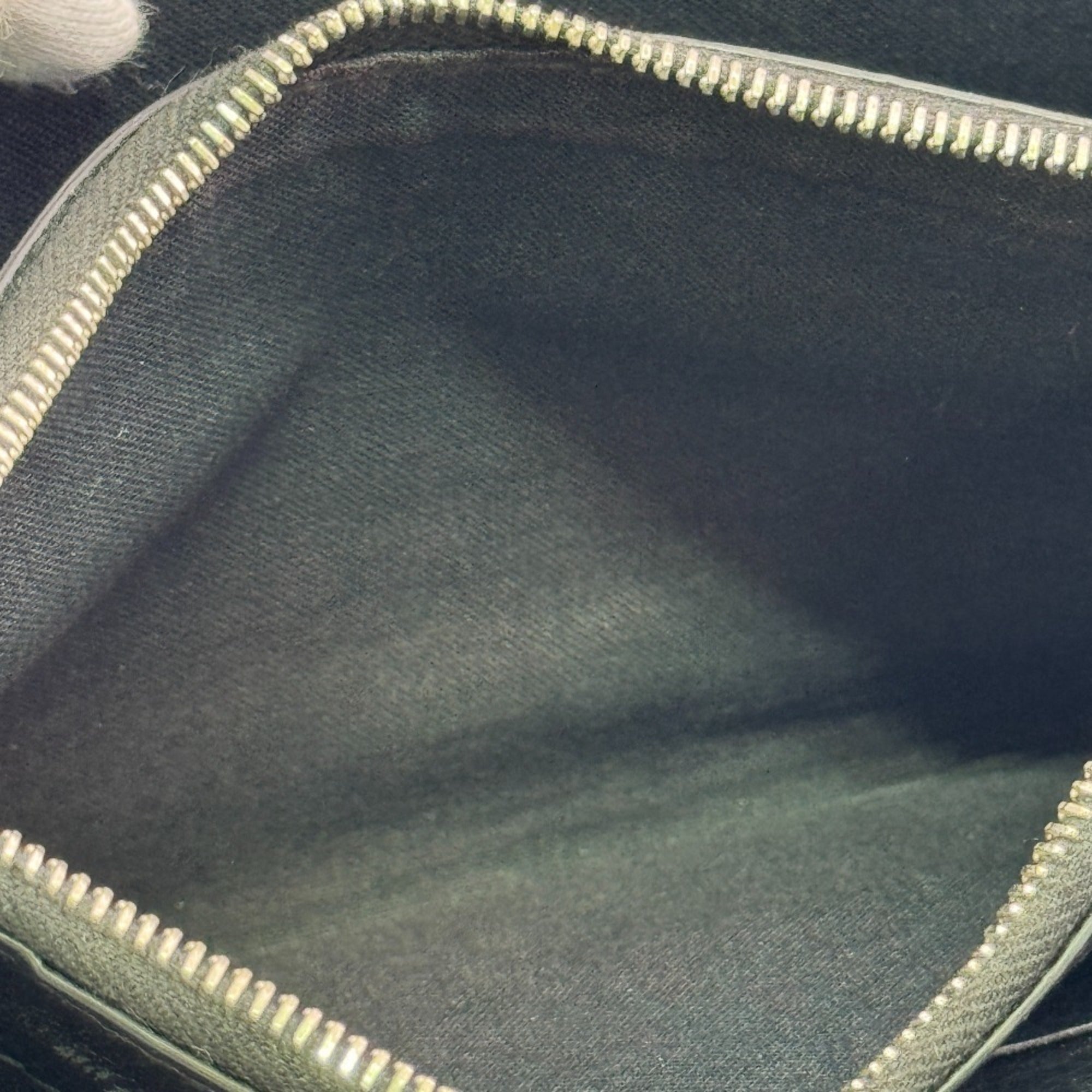 Balenciaga Black Leather Long Wallet (Bi-Fold) (Pre-Owned)