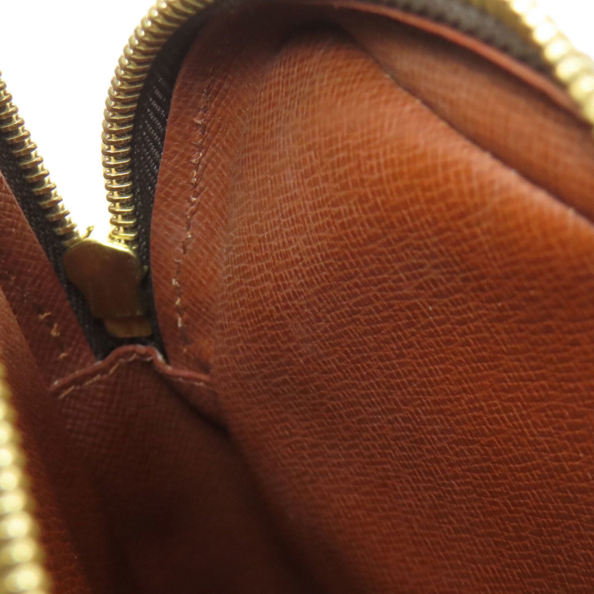 Louis Vuitton Monogram Monogram Shoulder Bag (Pre-Owned)