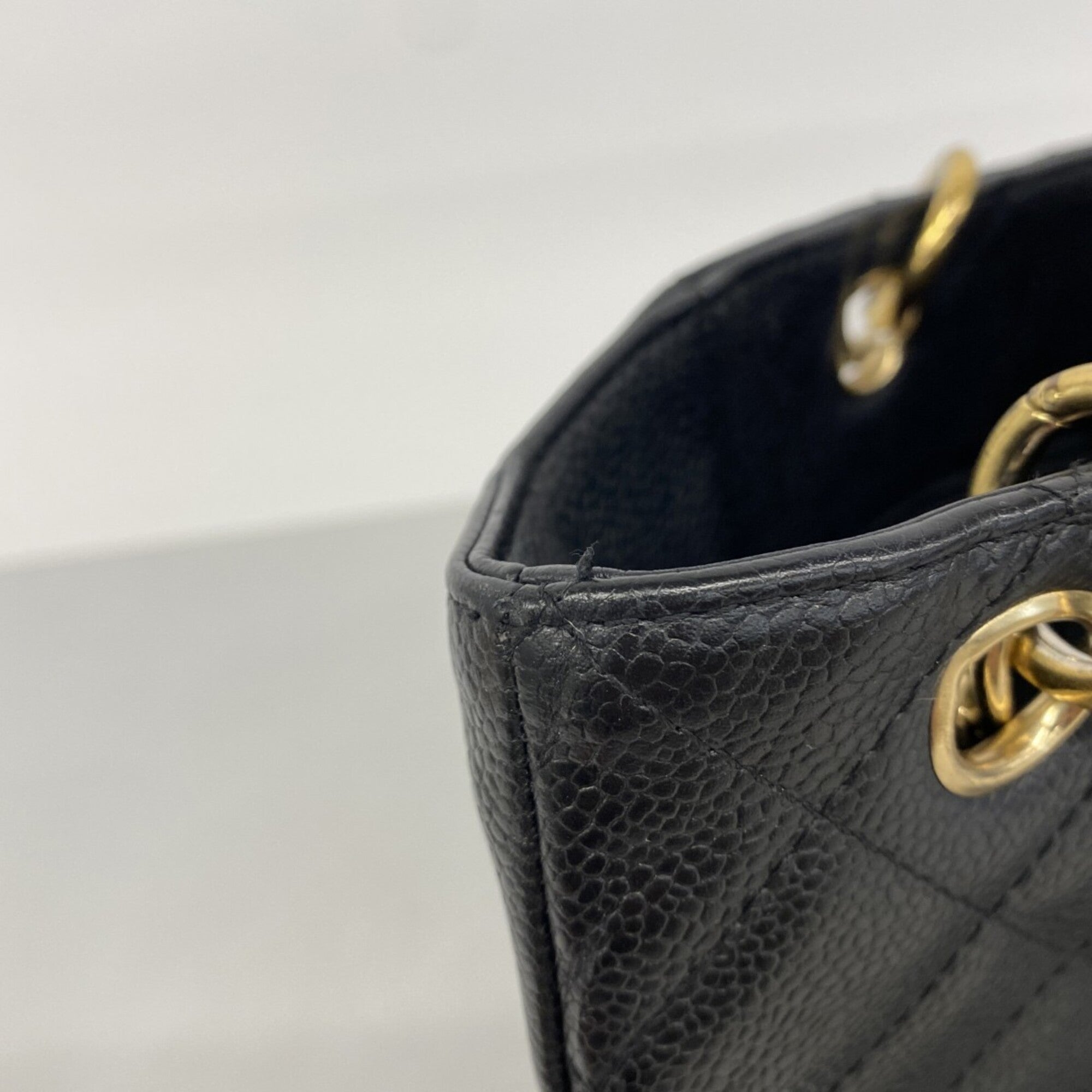 Chanel Black Grained Calfskin Tote Bag (Pre-Owned)