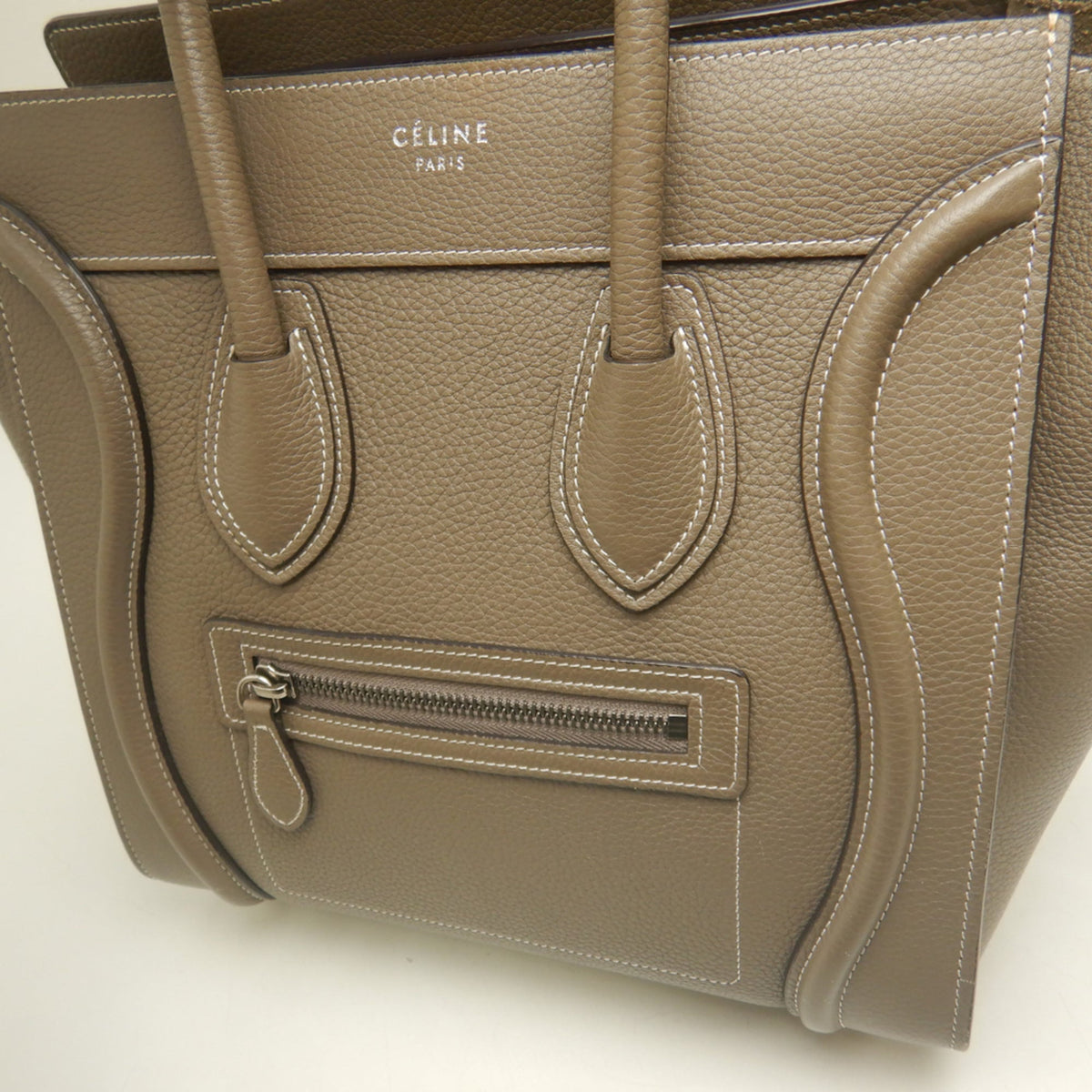Celine Silver Leather Handbag (Pre-Owned)