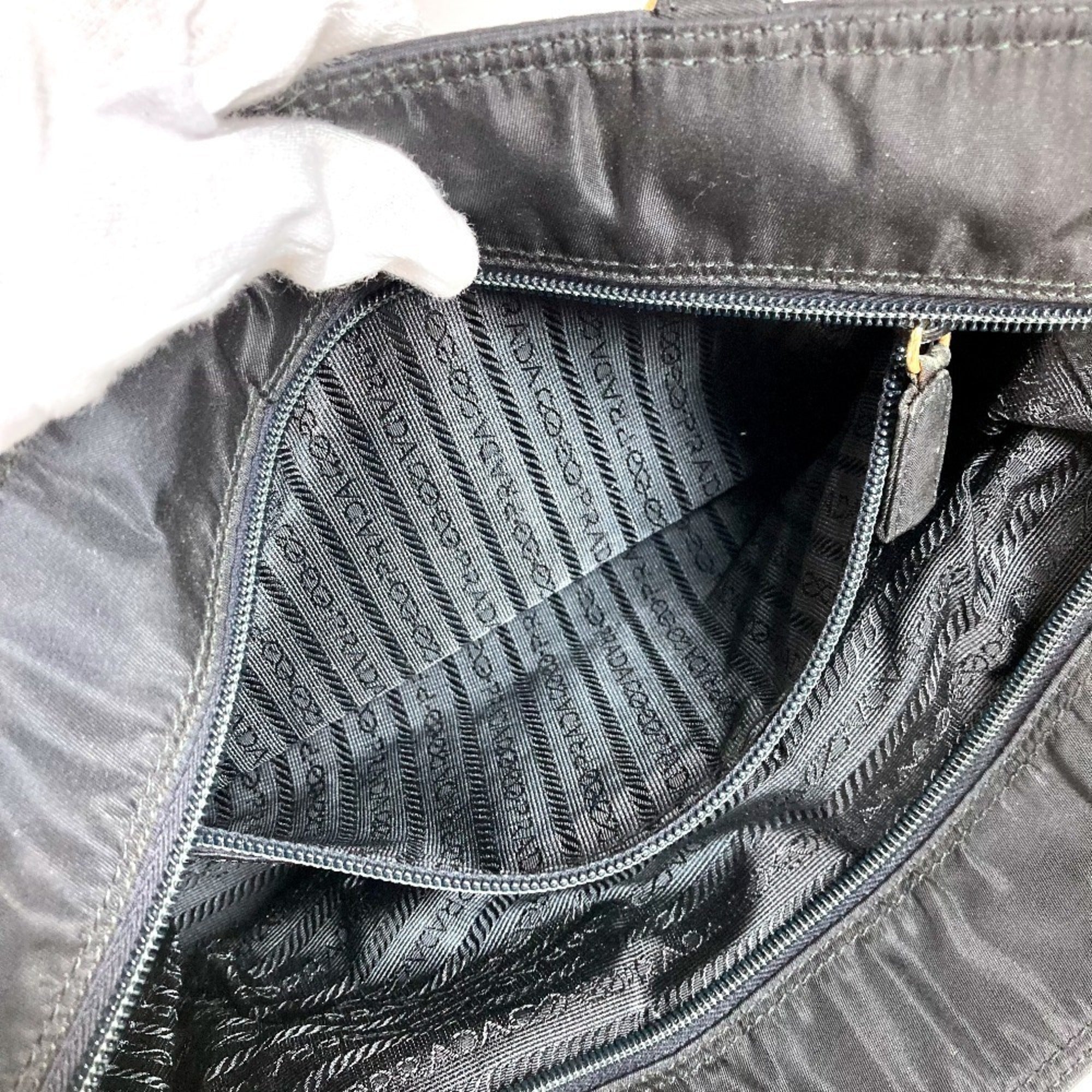 Prada Black Nylon Handbag Tote Bag (Pre-Owned)
