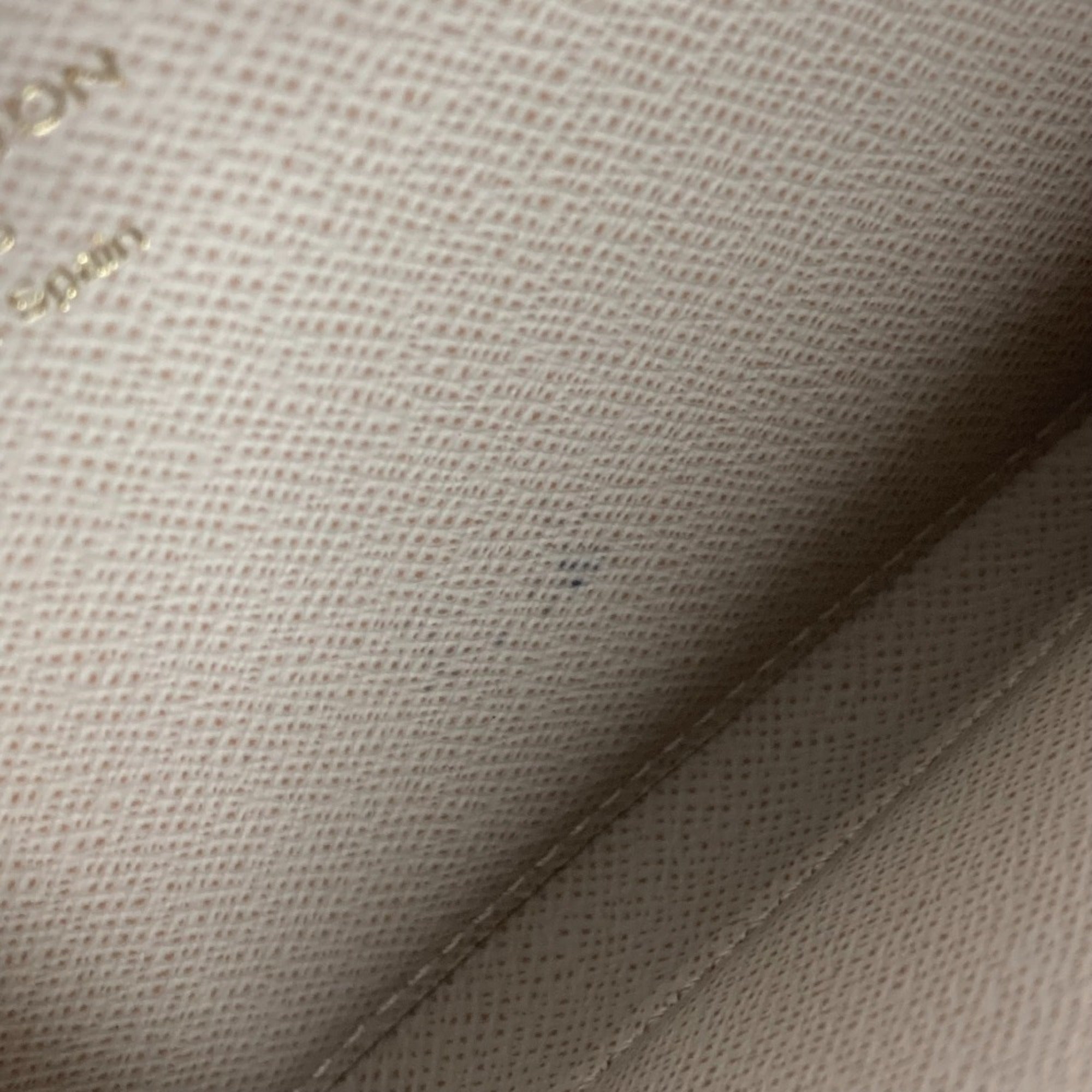 Louis Vuitton Epi Beige Epi Leather Long Wallet (Bi-Fold) (Pre-Owned)