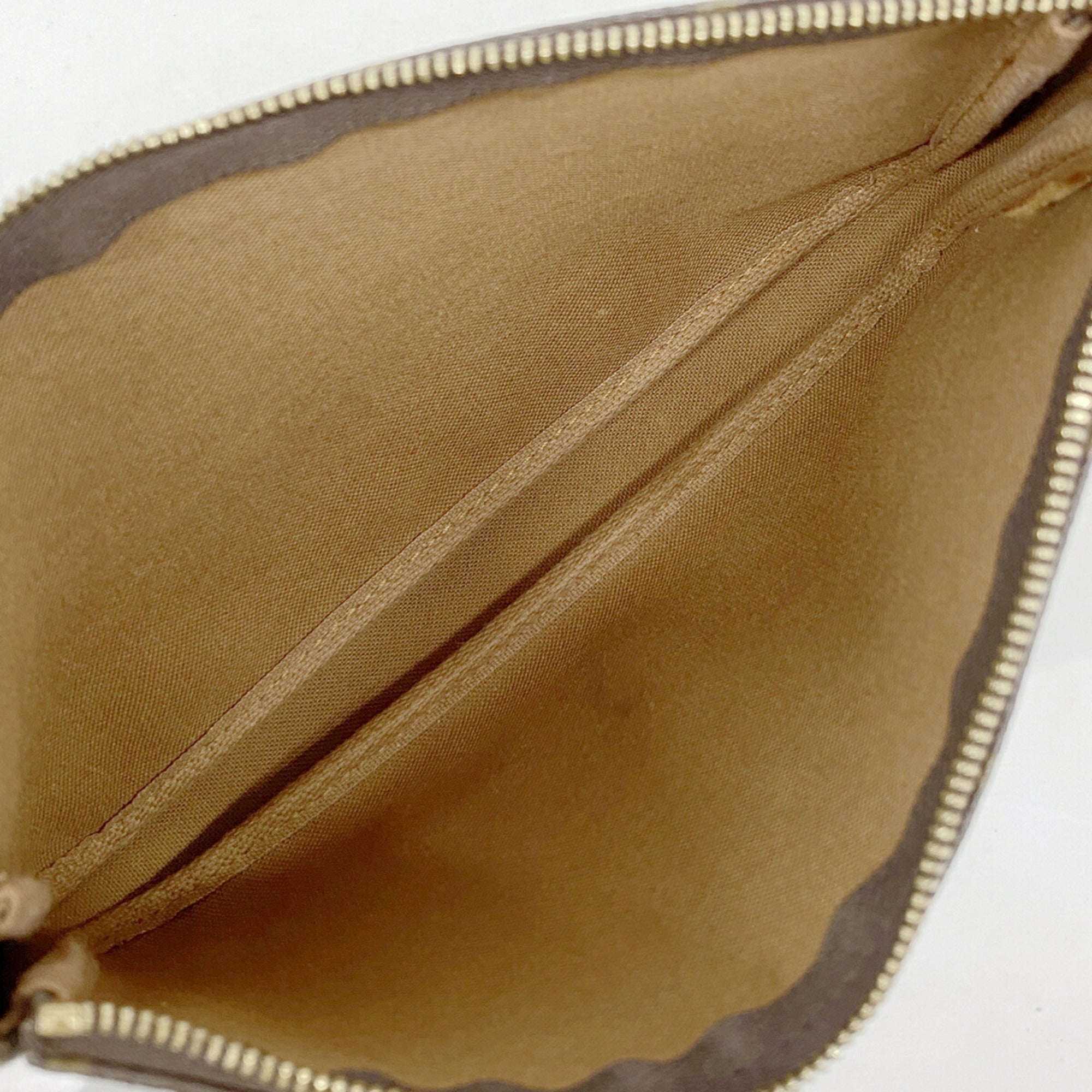 Louis Vuitton Brown Pouch (Pre-Owned)
