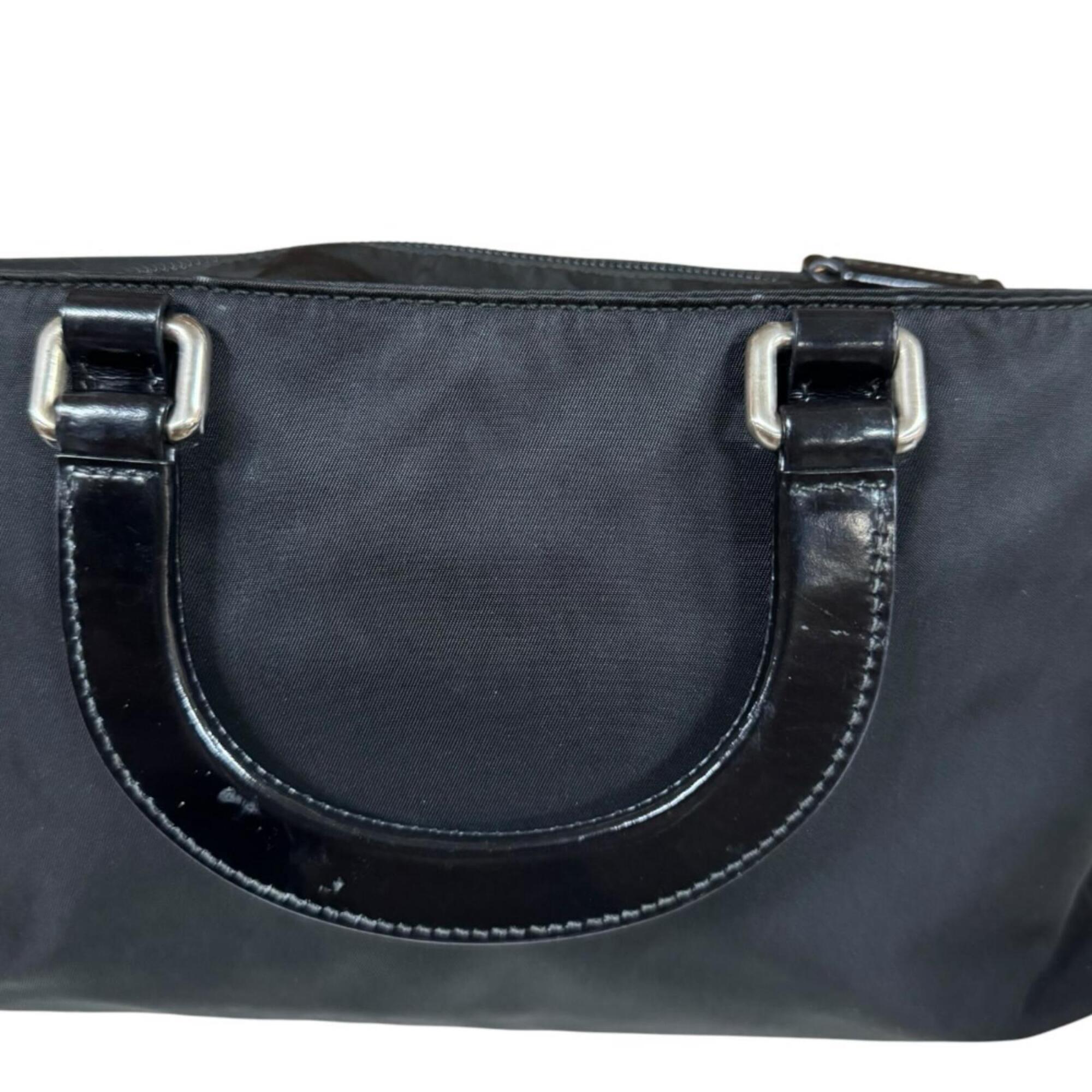 Prada Black Nylon Shoulder Bag (Pre-Owned)