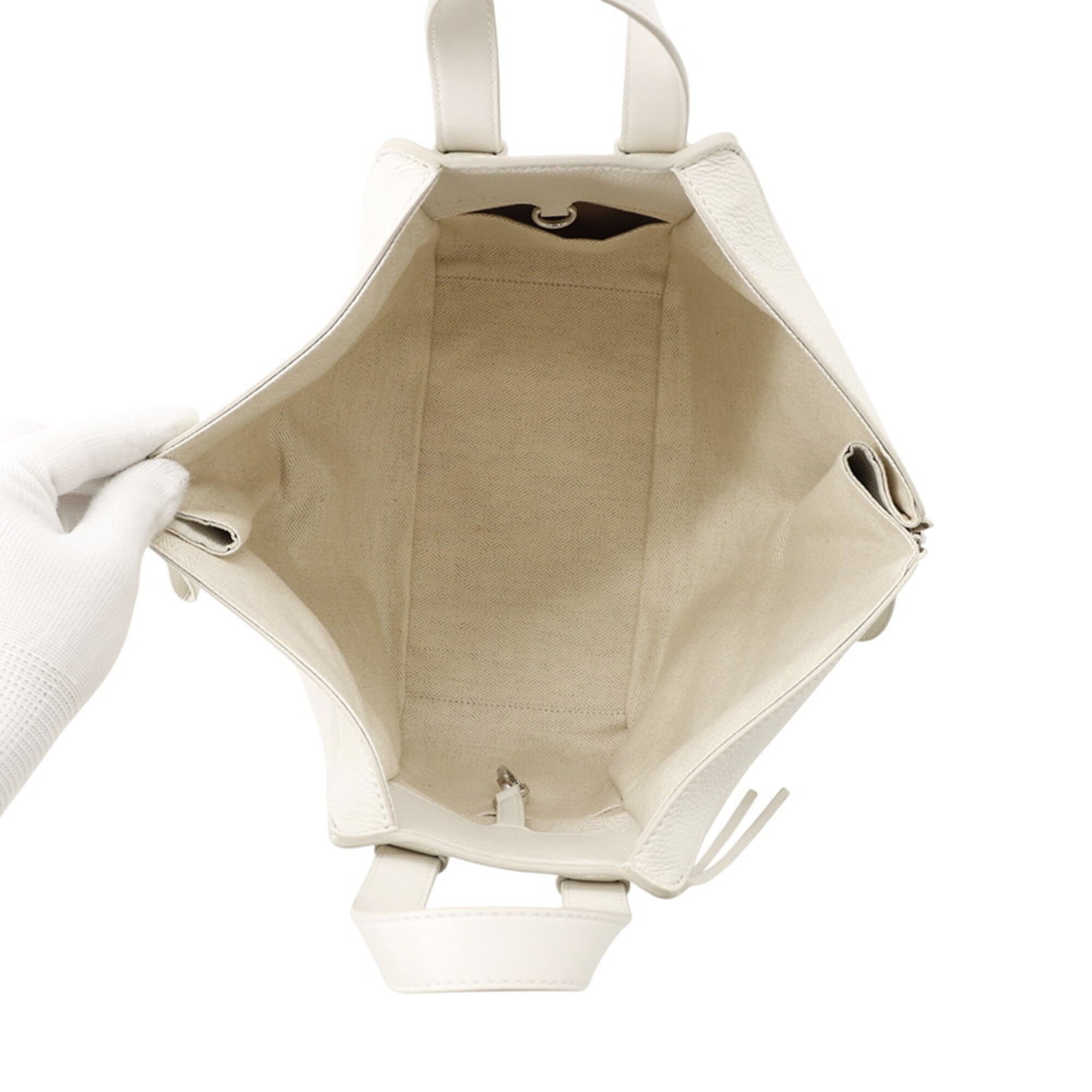 Loewe Hammock White Leather Handbag Shoulder Bag (Pre-Owned)