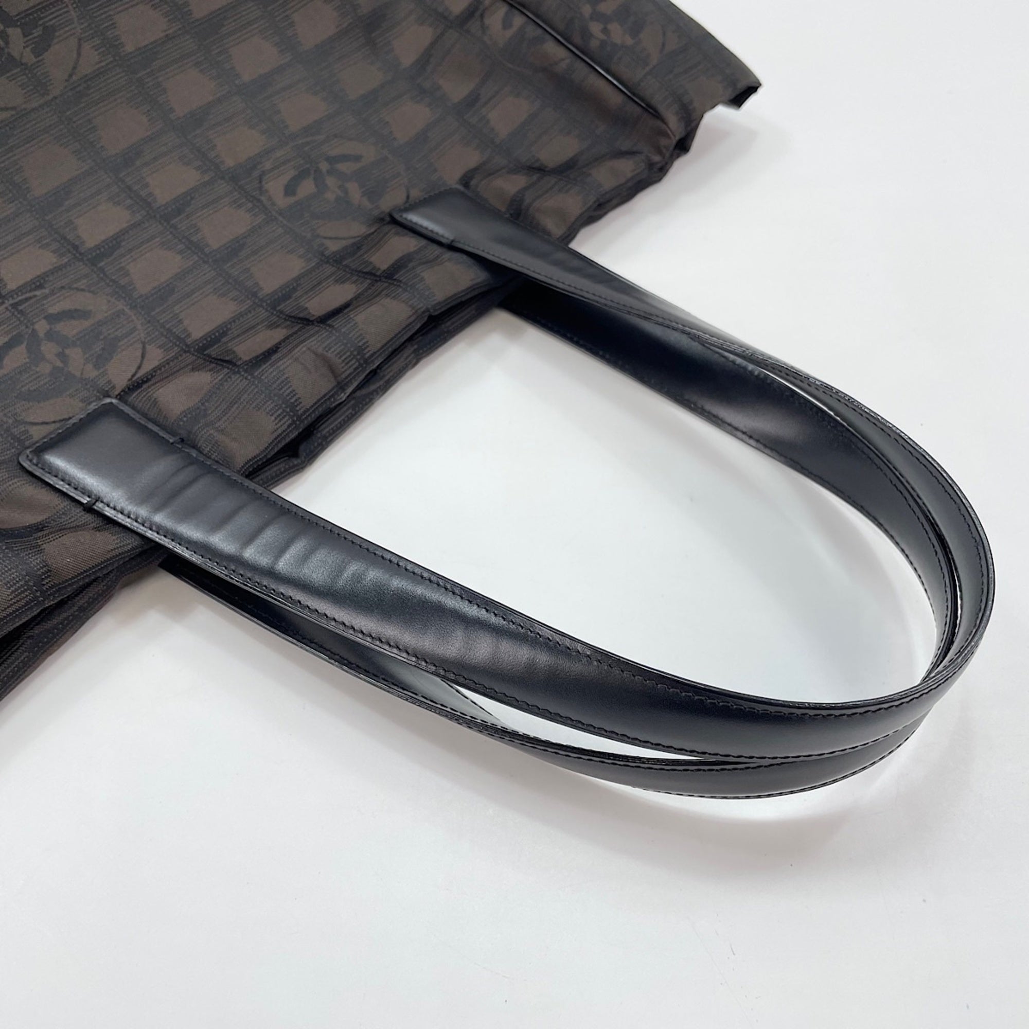 Chanel Brown New Travel Line Tote Bag (Pre-Owned)
