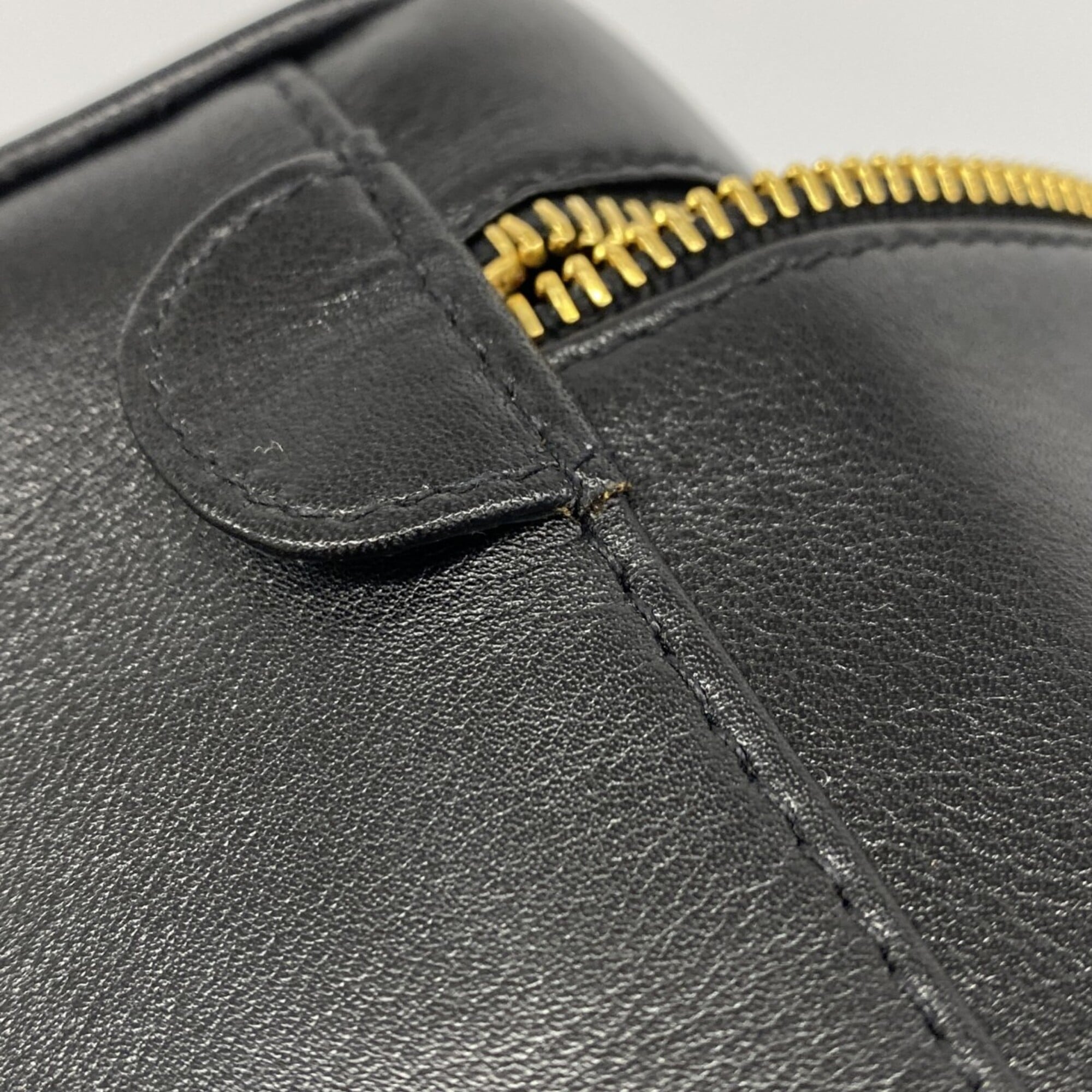 Chanel Black Leather Vanity Bag (Pre-Owned)