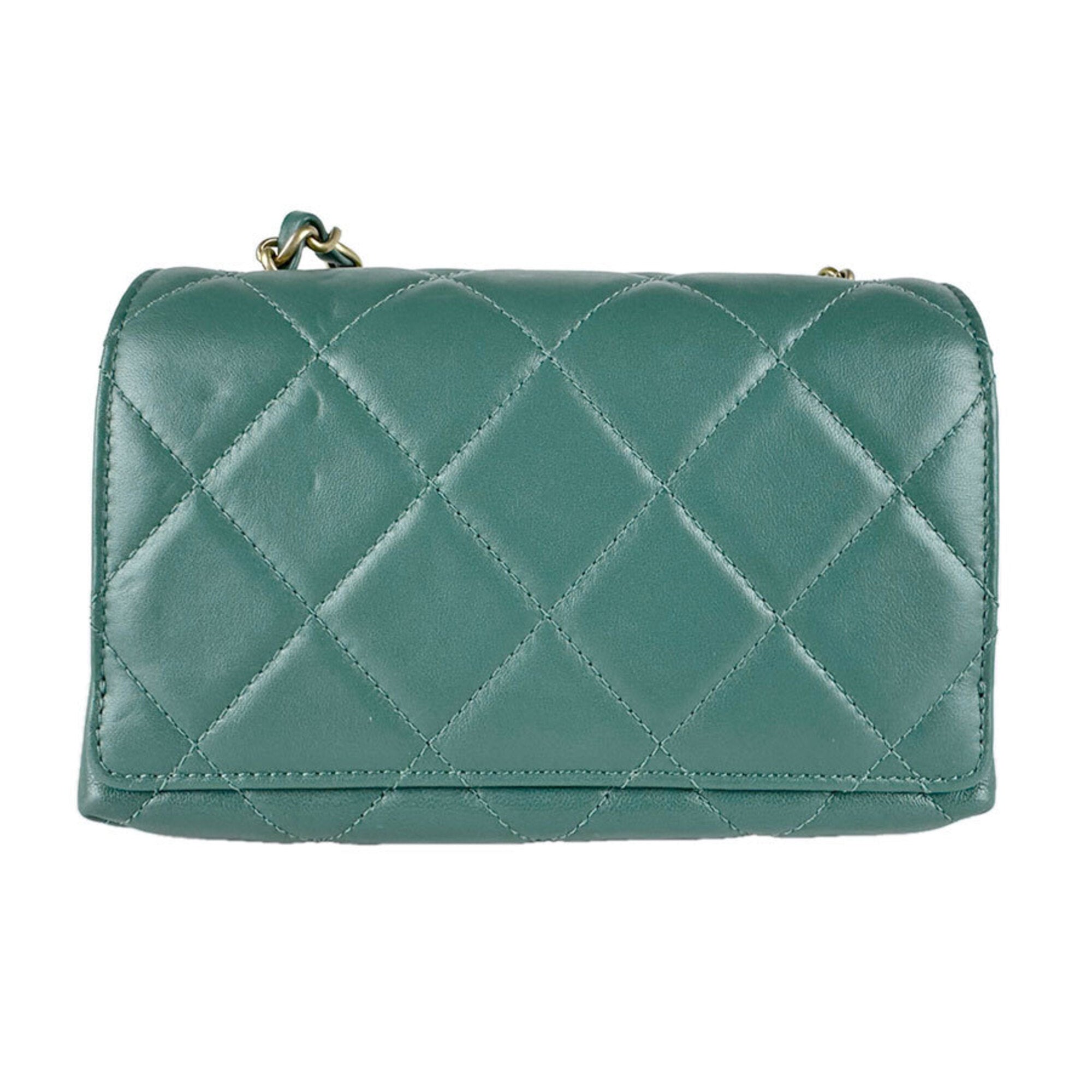 Chanel Green Leather Shoulder Bag (Pre-Owned)