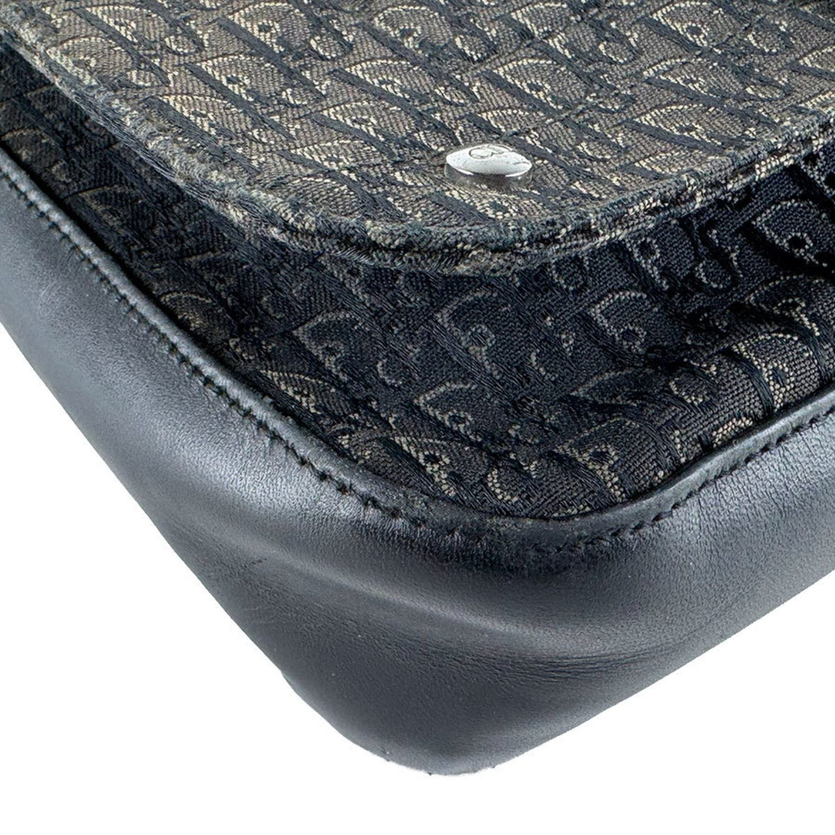 Christian Dior Black Canvas Leather Shoulder Bag (Pre-Owned)