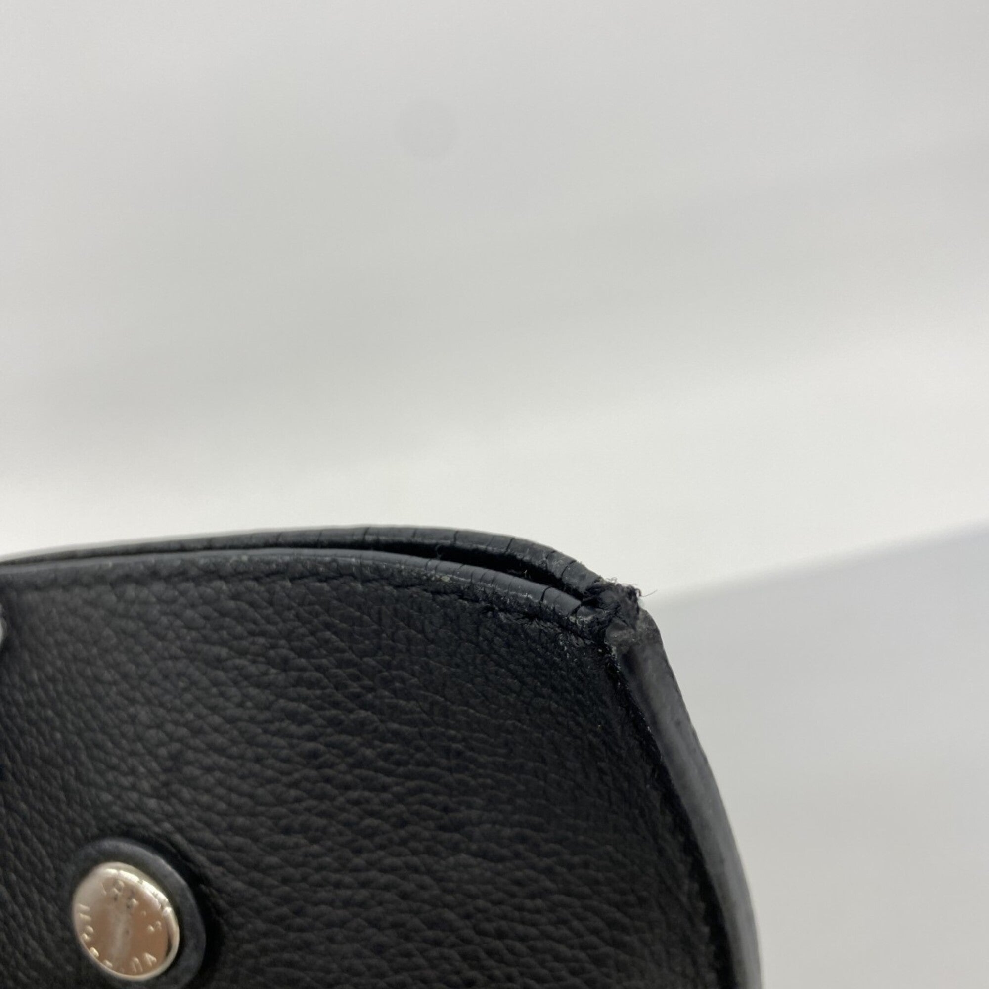 Louis Vuitton Noir Tote Bag (Pre-Owned)