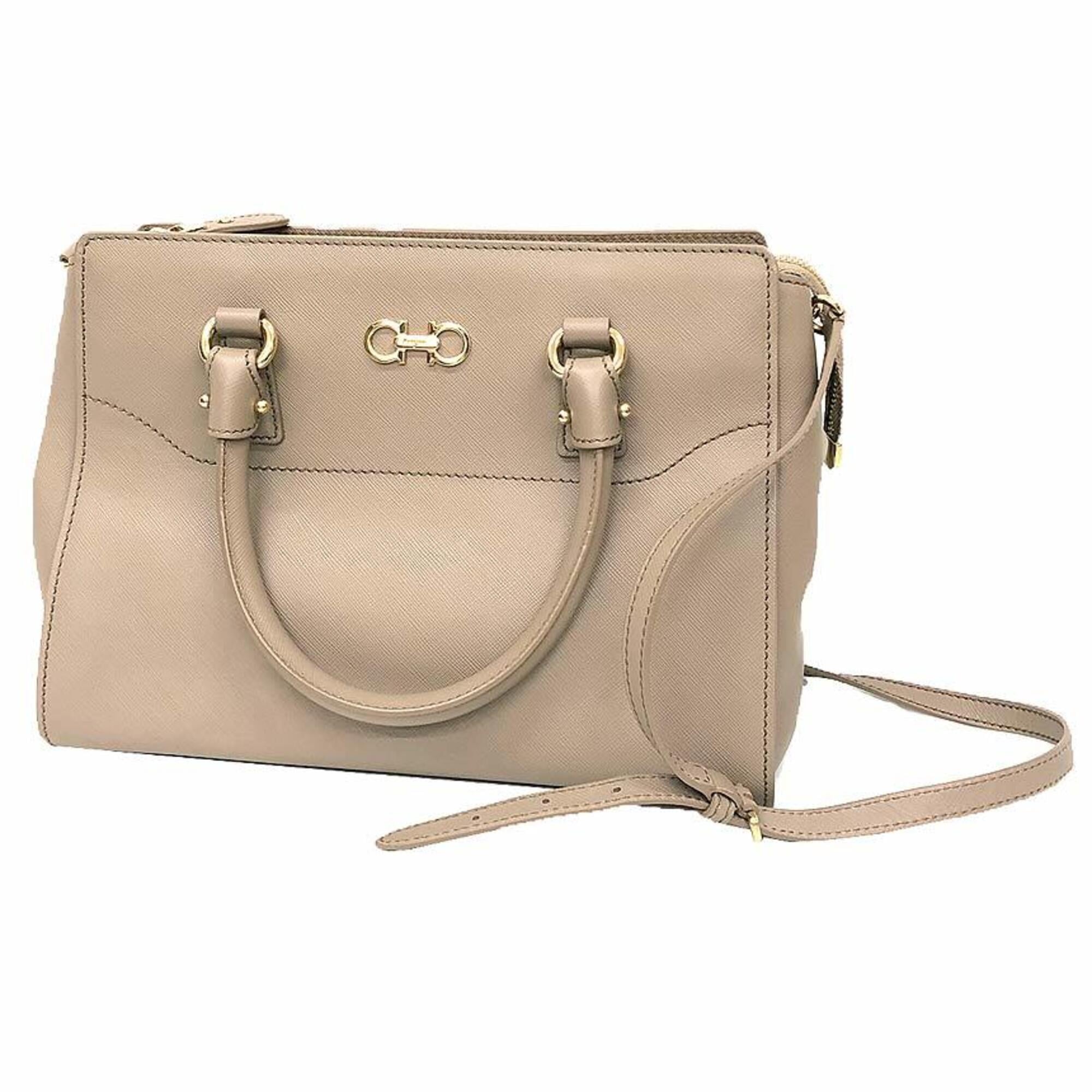 Salvatore Ferragamo Beige Leather Handbag Shoulder Bag (Pre-Owned)
