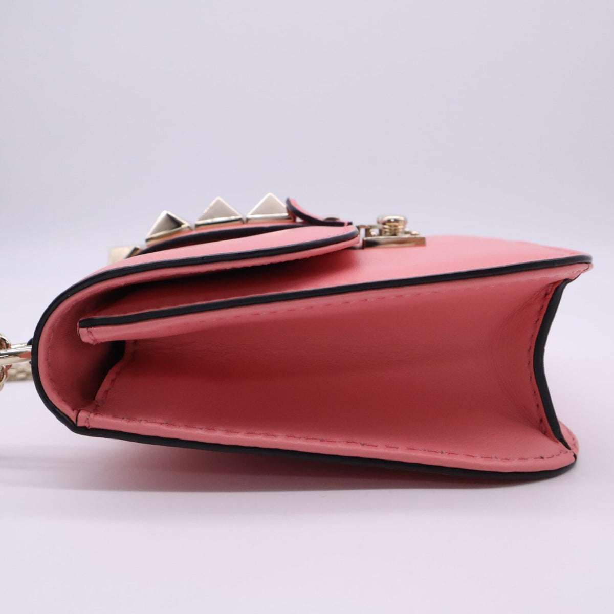 Valentino Pink Leather Shoulder Bag (Pre-Owned)