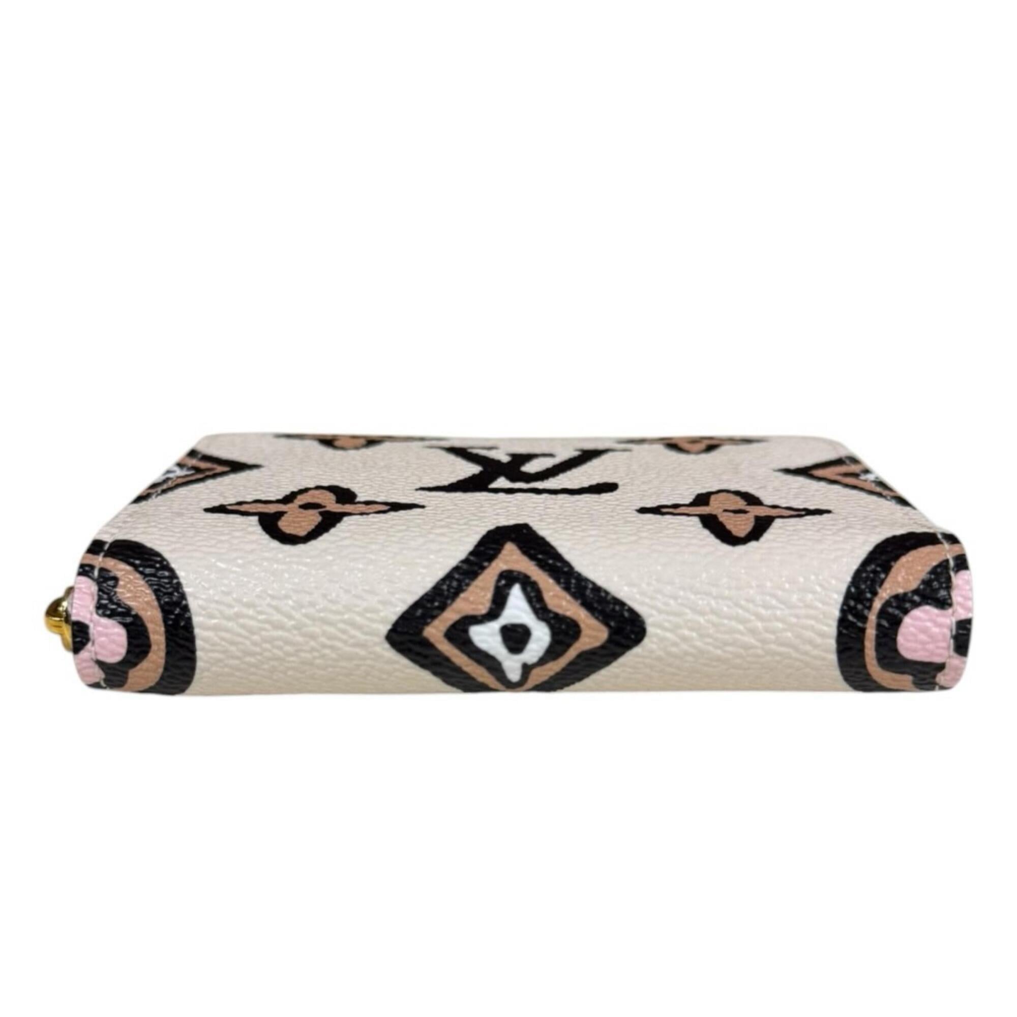 Louis Vuitton Or White Canvas Coin Purse/Coin Case (Pre-Owned)