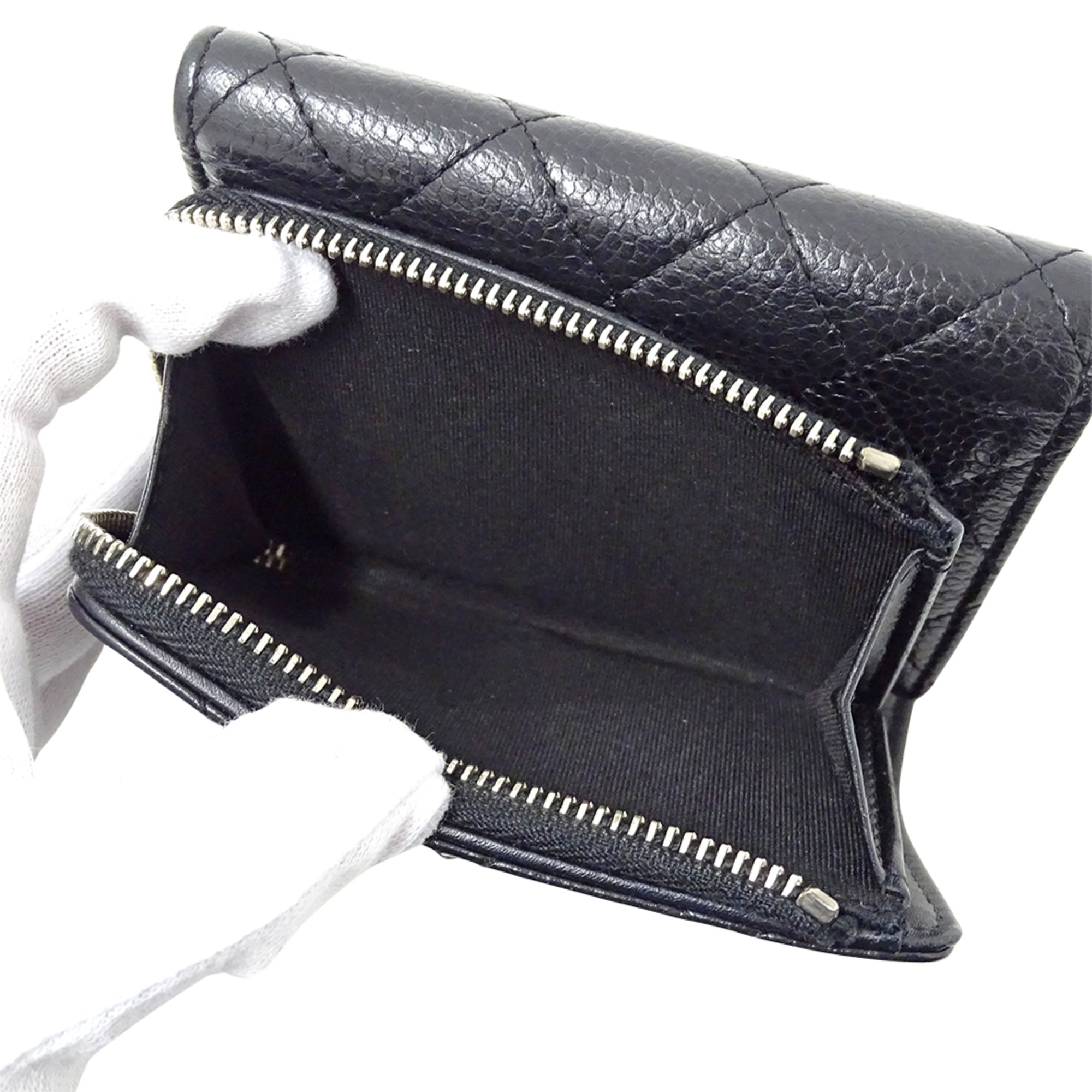 Chanel Black Grained Calfskin Wallet (Tri-Fold) (Pre-Owned)