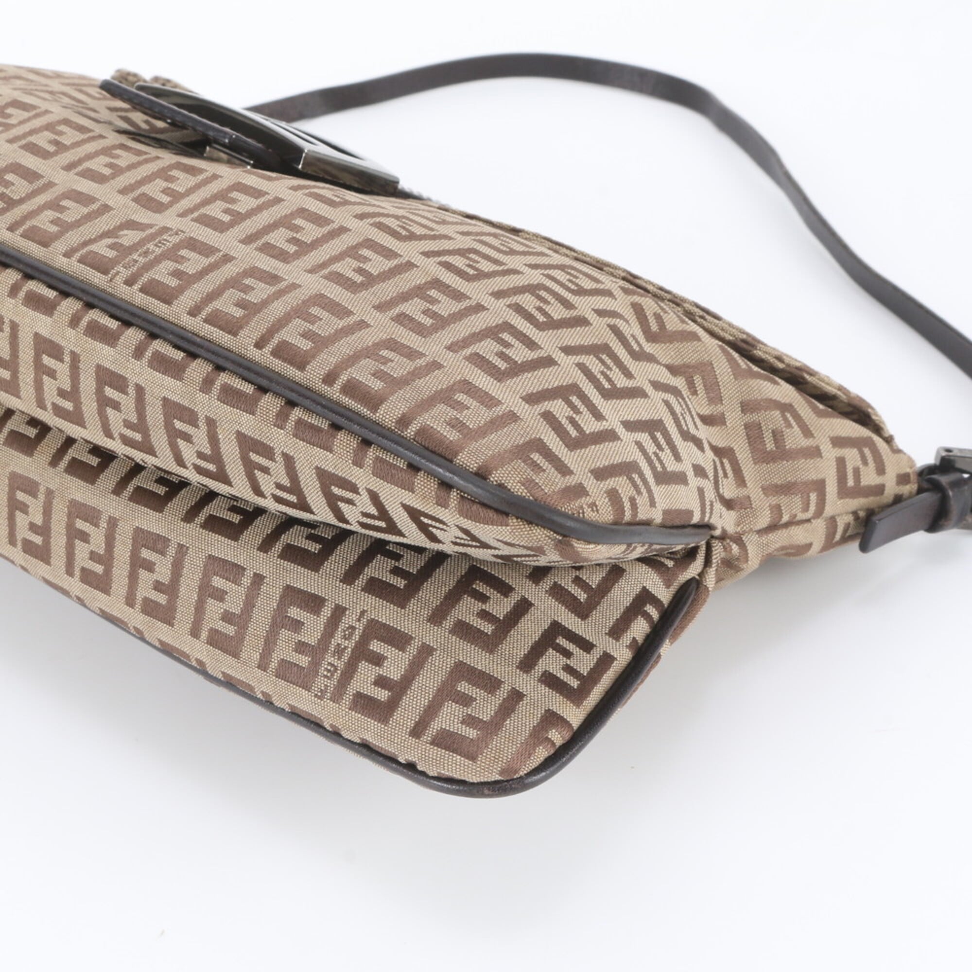 Fendi Brown Leather Canvas Shoulder Bag (Pre-Owned)