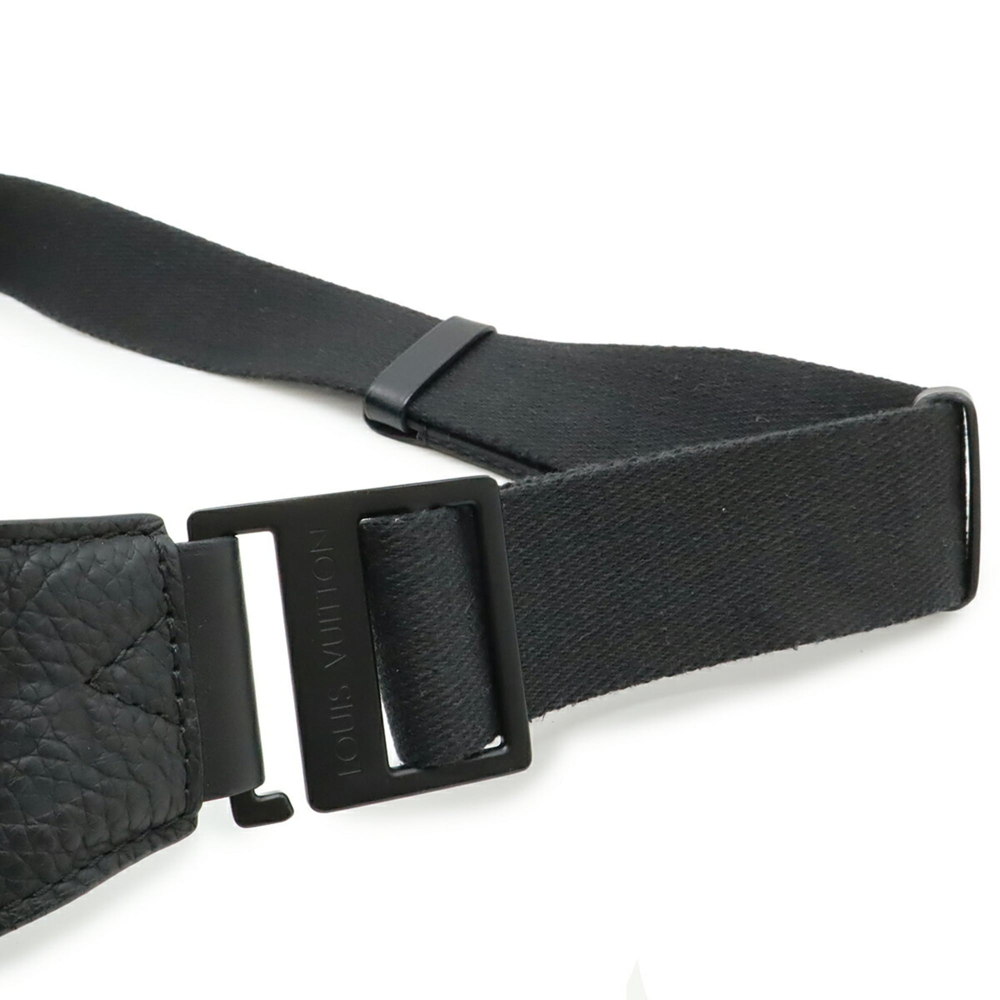 Louis Vuitton Black Noir Monogram Leather Shoulder Bag Sling Bag (Pre-Owned)