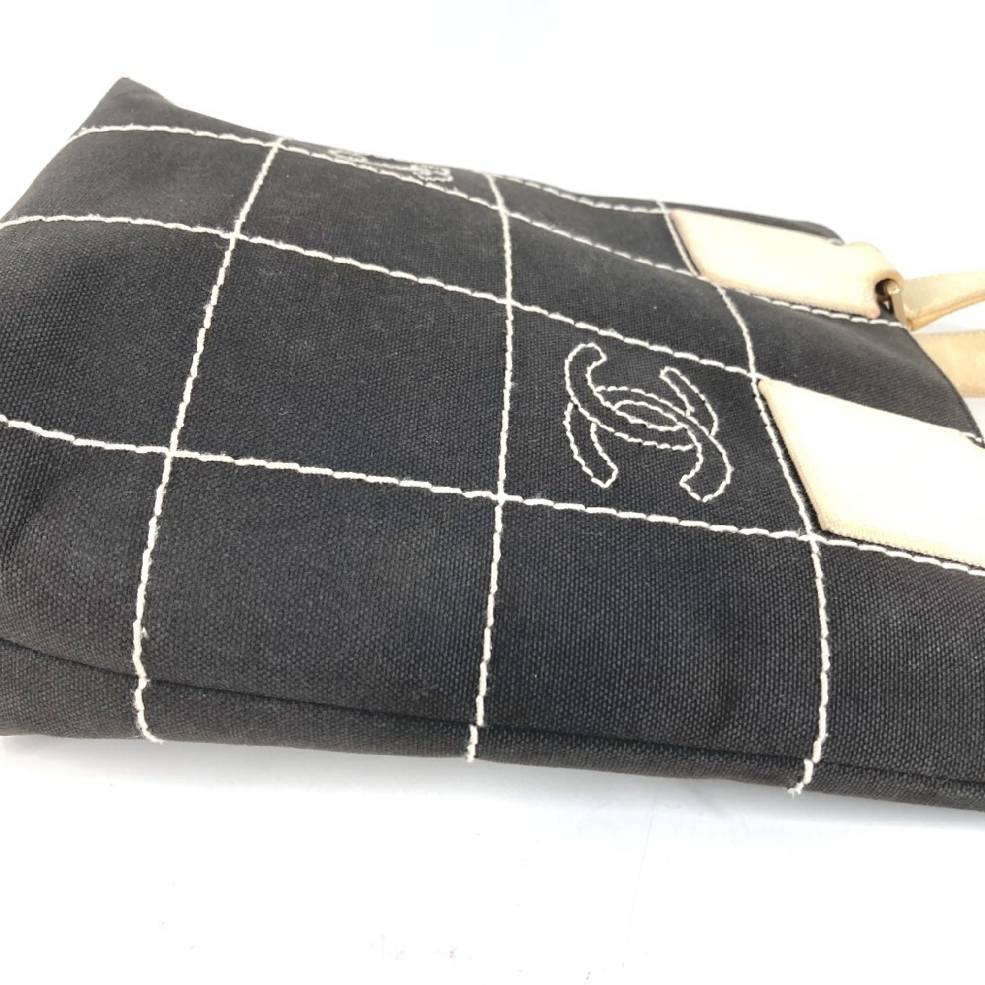 Chanel Black White Cotton Handbag Shoulder Bag Tote Bag (Pre-Owned)