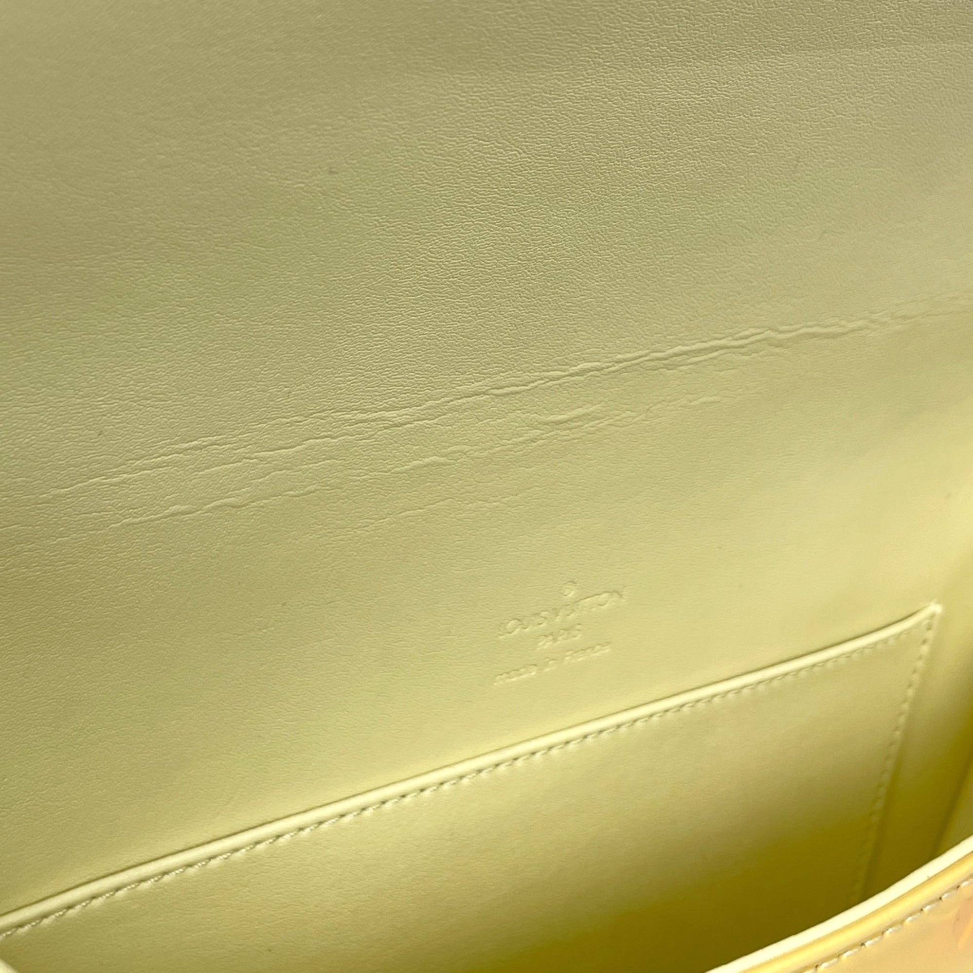 Louis Vuitton Lime Yellow Monogram Vernis Shoulder Bag (Pre-Owned)