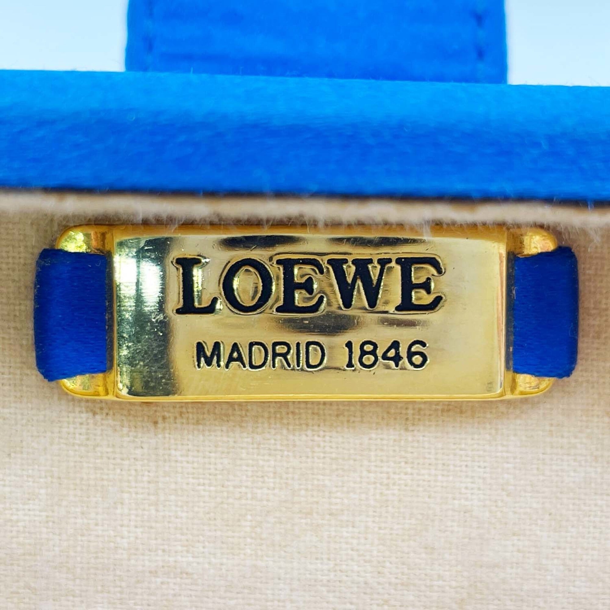 Loewe Blue Satin Clutch Bag Shoulder Bag (Pre-Owned)