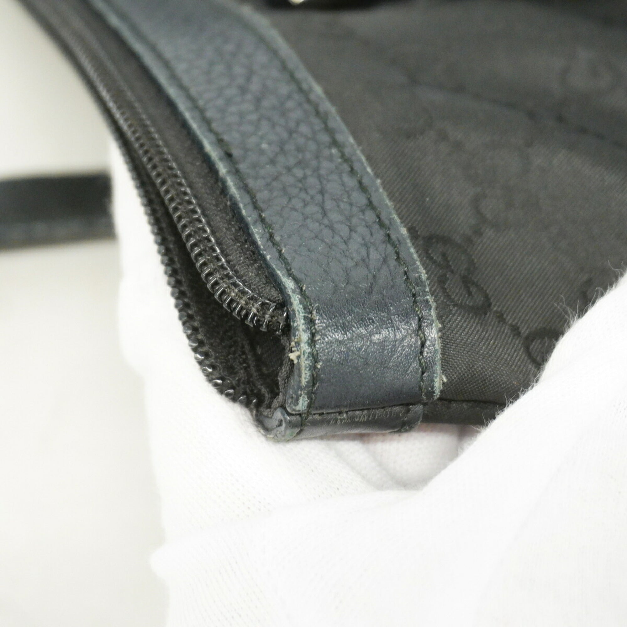 Gucci Black Nylon Tote Bag (Pre-Owned)
