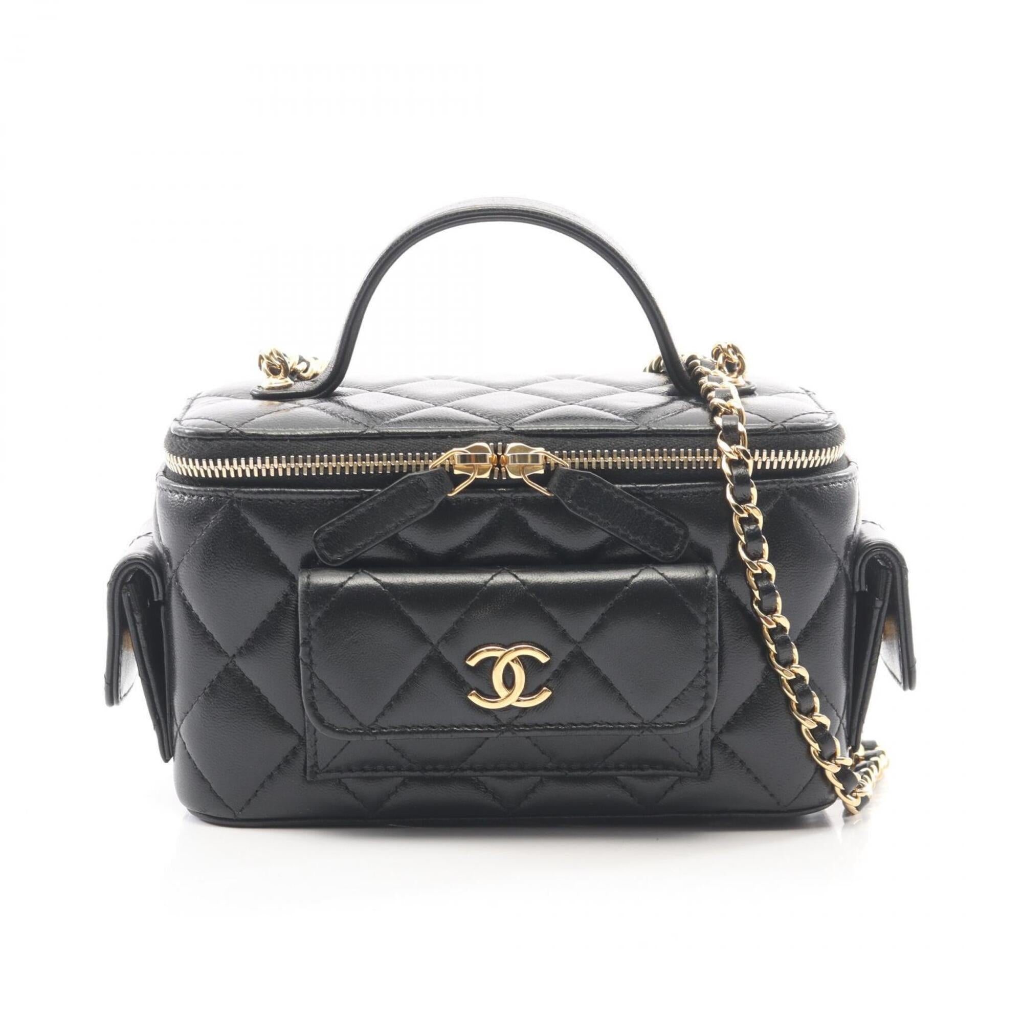 Chanel Black Grained Calfskin Handbag Shoulder Bag (Pre-Owned)