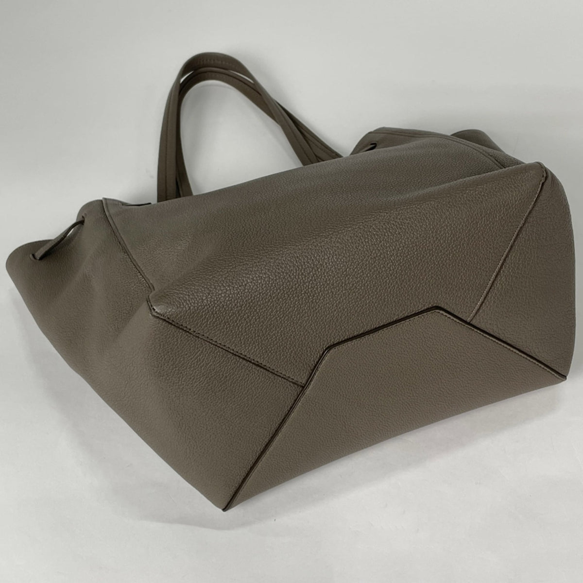 Celine Gray Leather Tote Bag (Pre-Owned)
