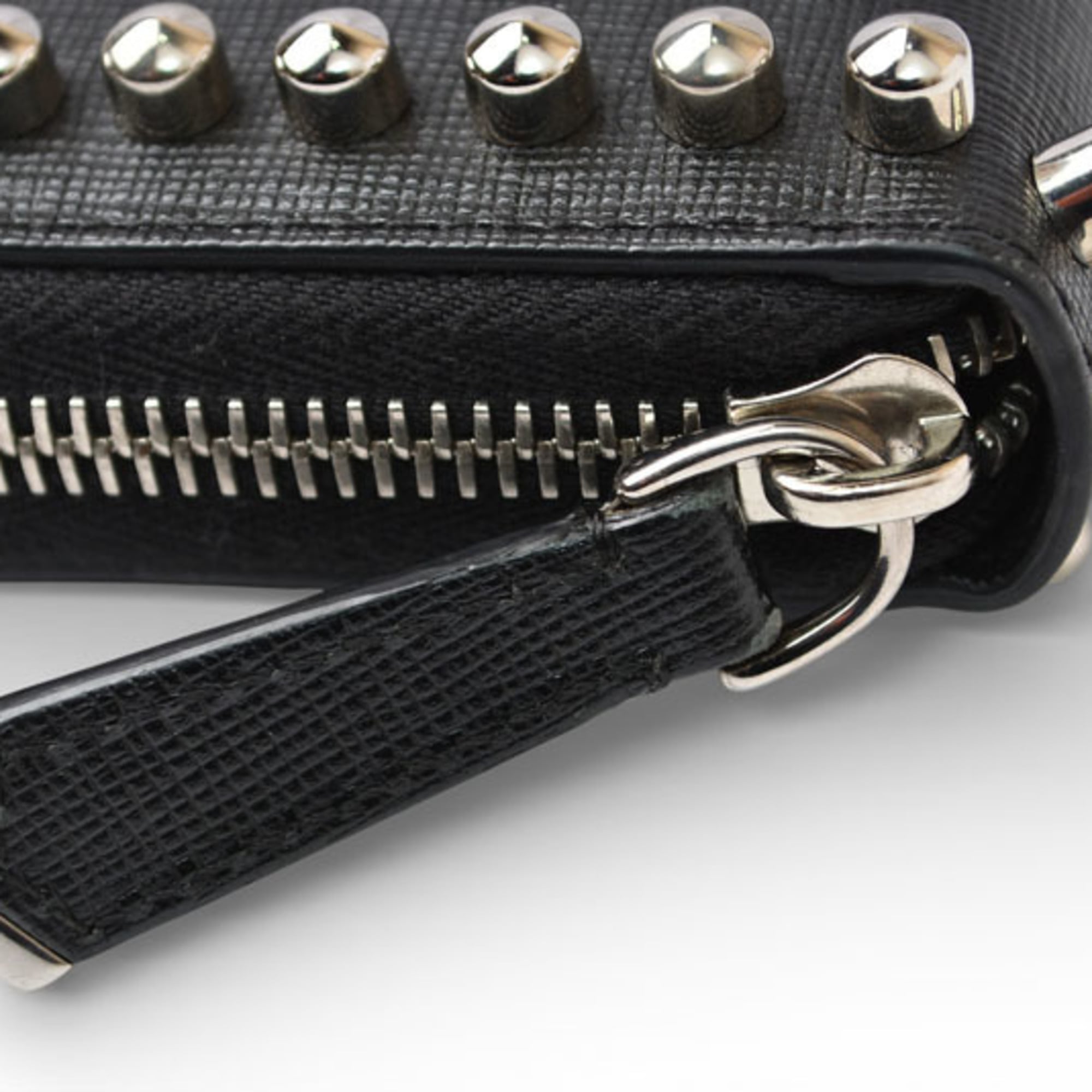 Fendi Black Leather Long Wallet (Bi-Fold) (Pre-Owned)