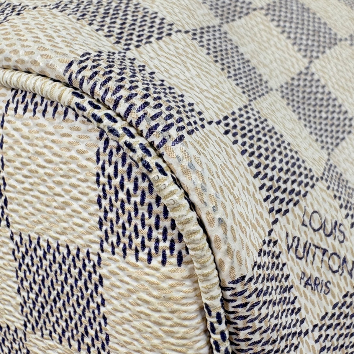 Louis Vuitton White Damier Azur Handbag Tote Bag (Pre-Owned)
