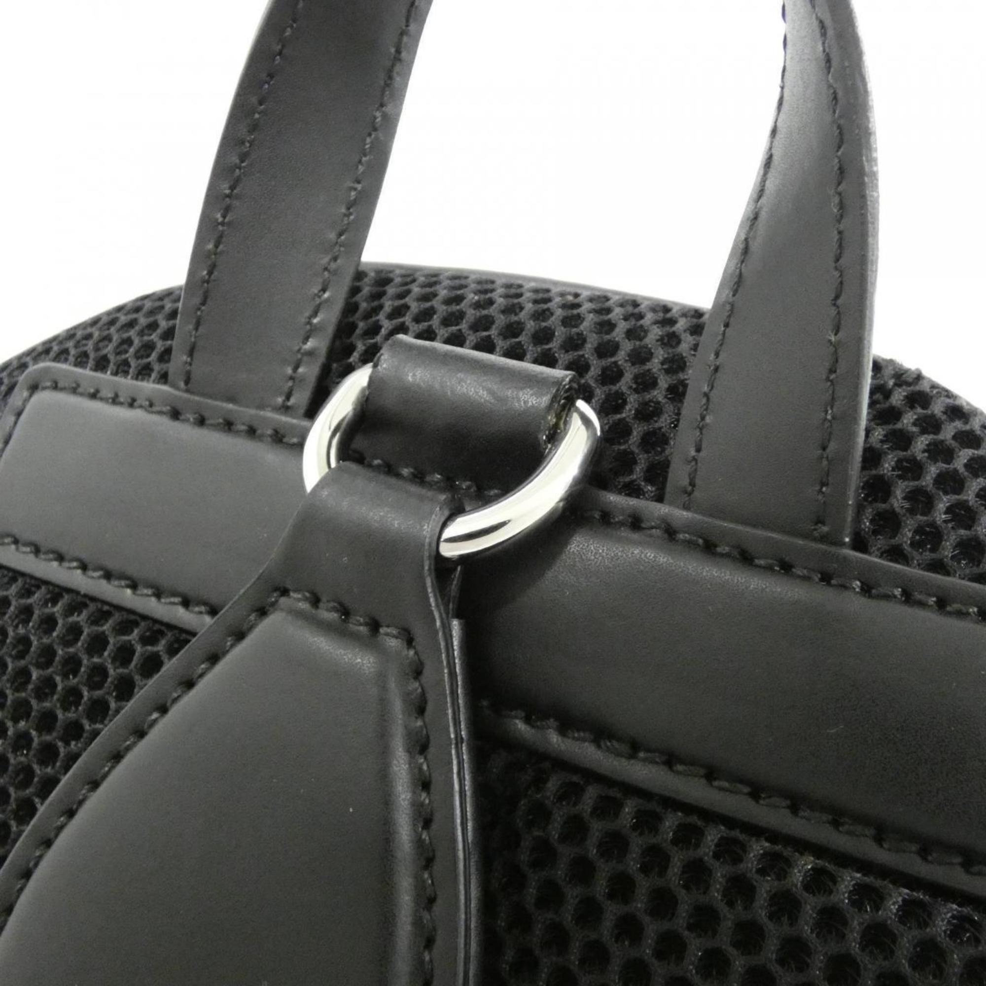 Gucci Black Gray Gg Supreme Shoulder Bag (Pre-Owned)