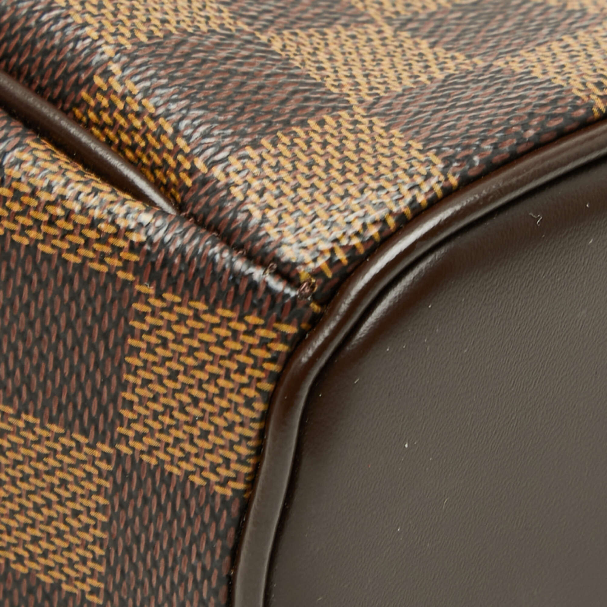 Louis Vuitton Brown Leather Handbag (Pre-Owned)
