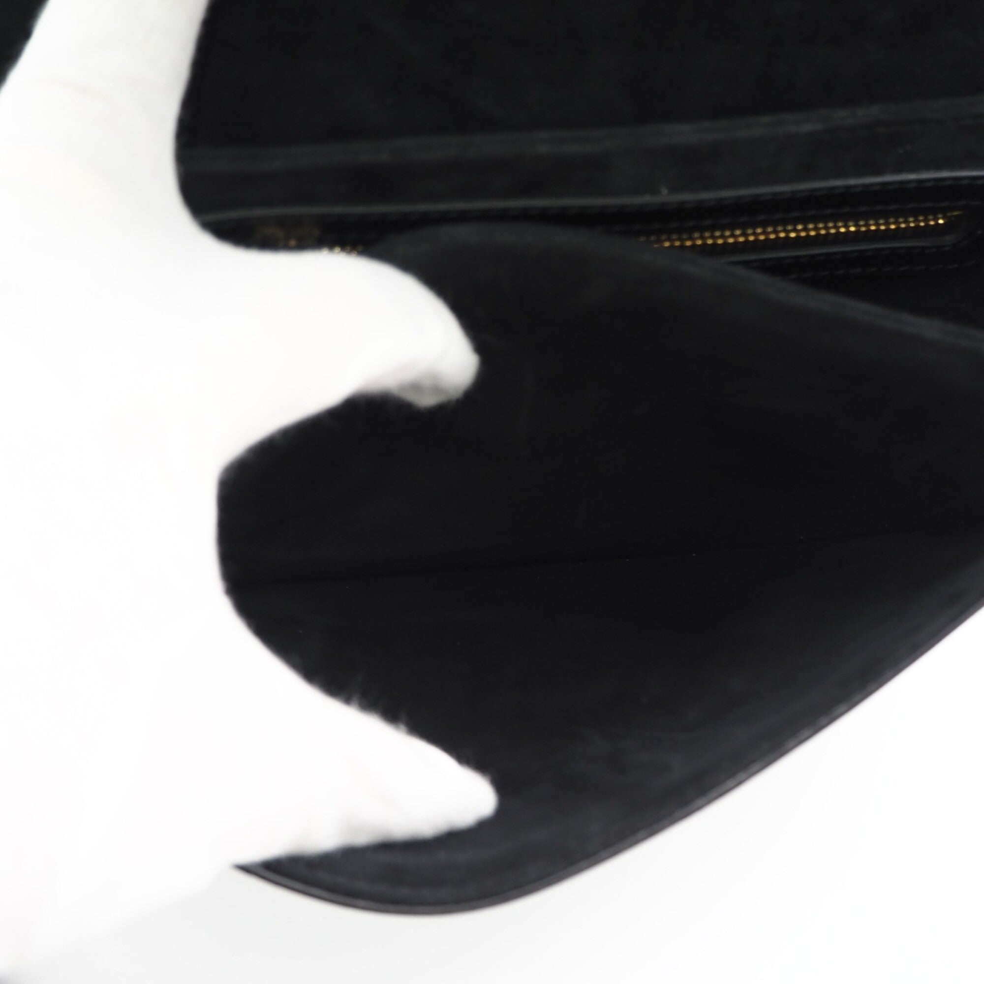 Christian Dior Black Leather Shoulder Bag (Pre-Owned)